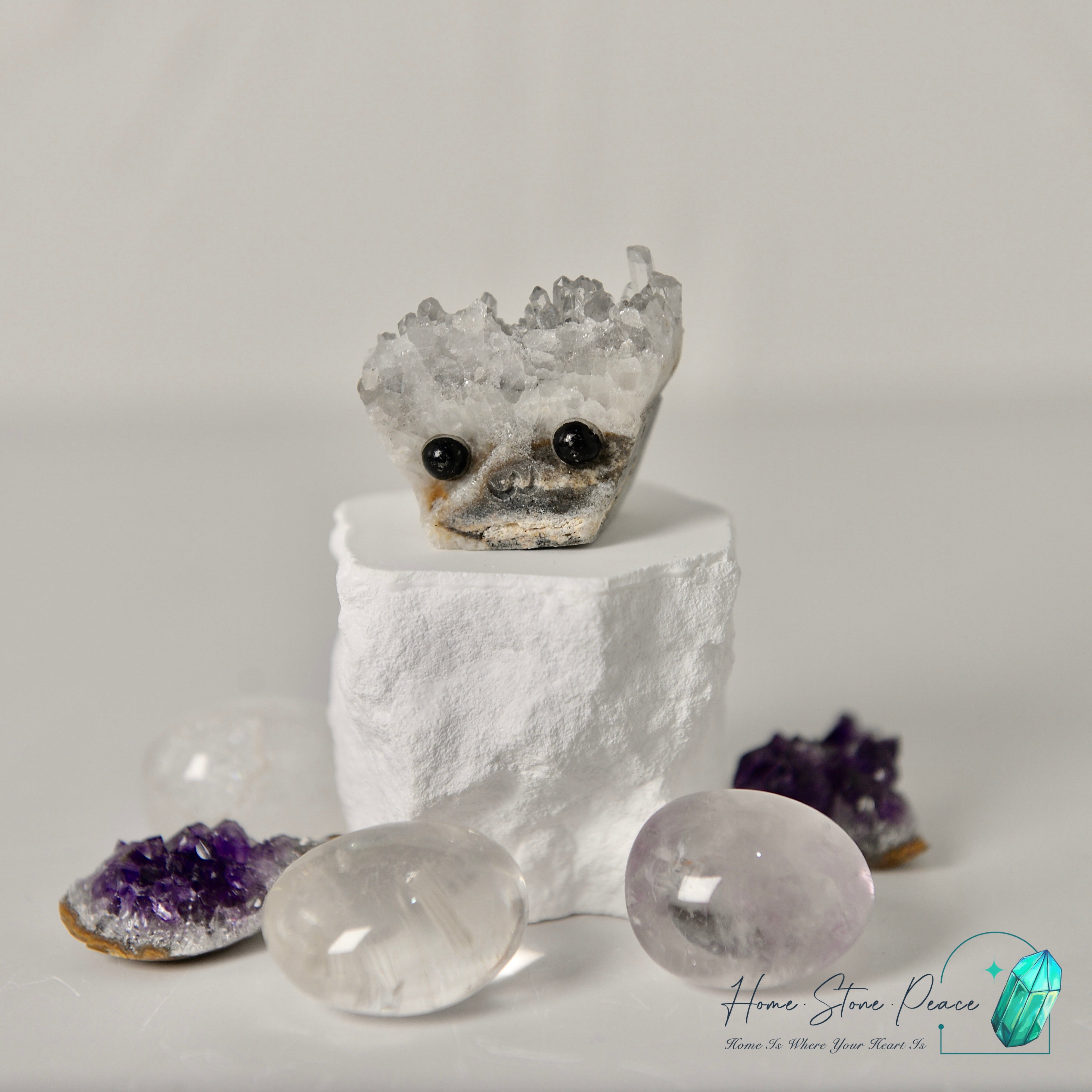 白水晶小刺蝟 Quartz Hedgehog