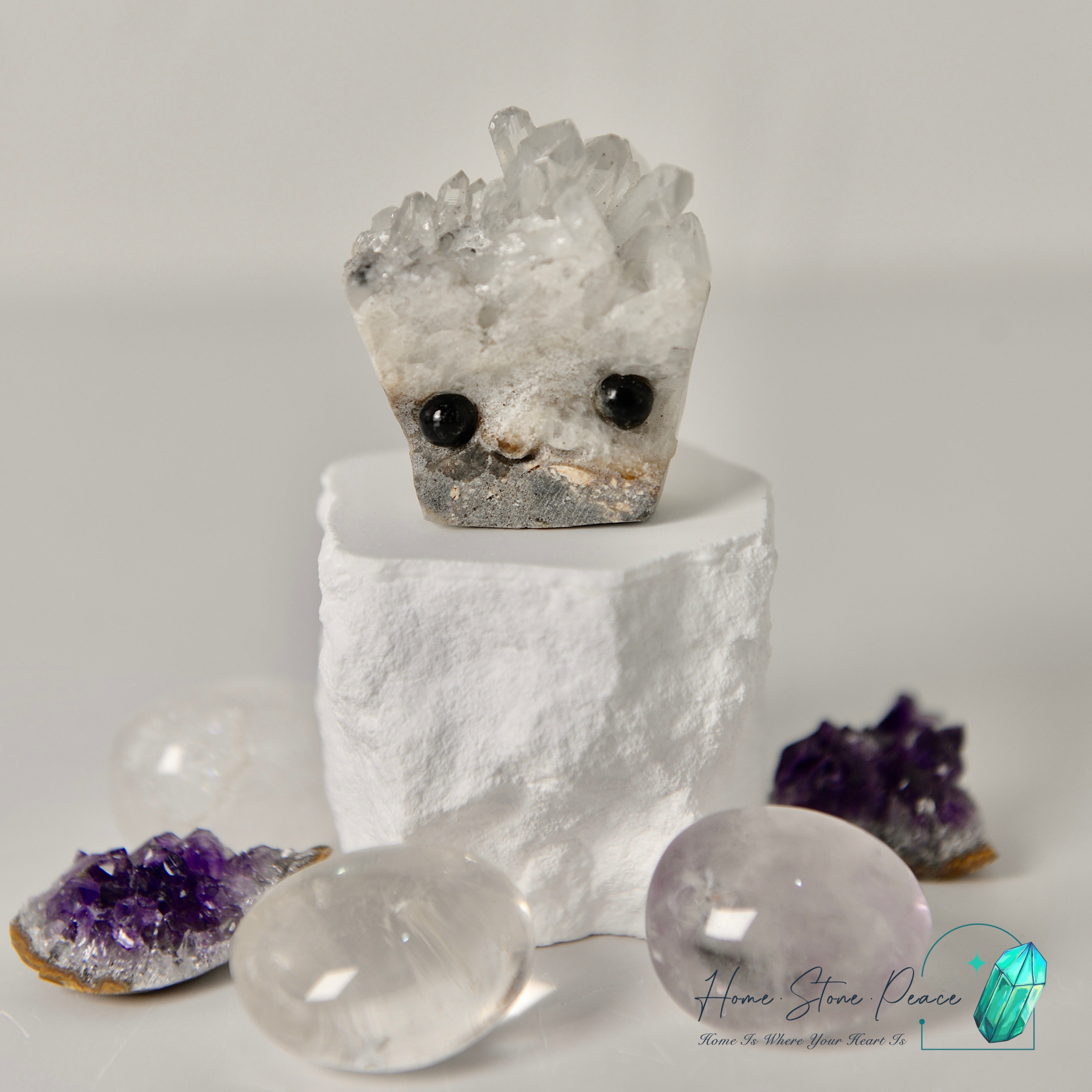 白水晶小刺蝟 Quartz Hedgehog