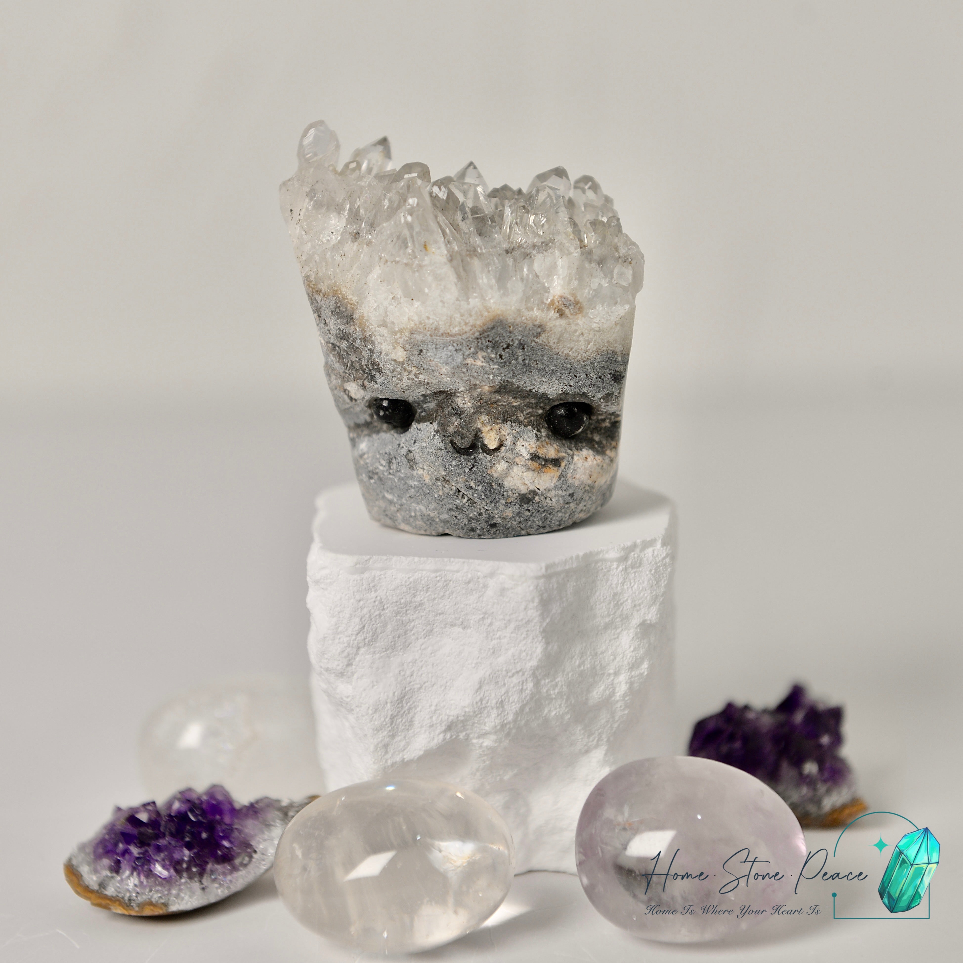 白水晶小刺蝟 Quartz Hedgehog