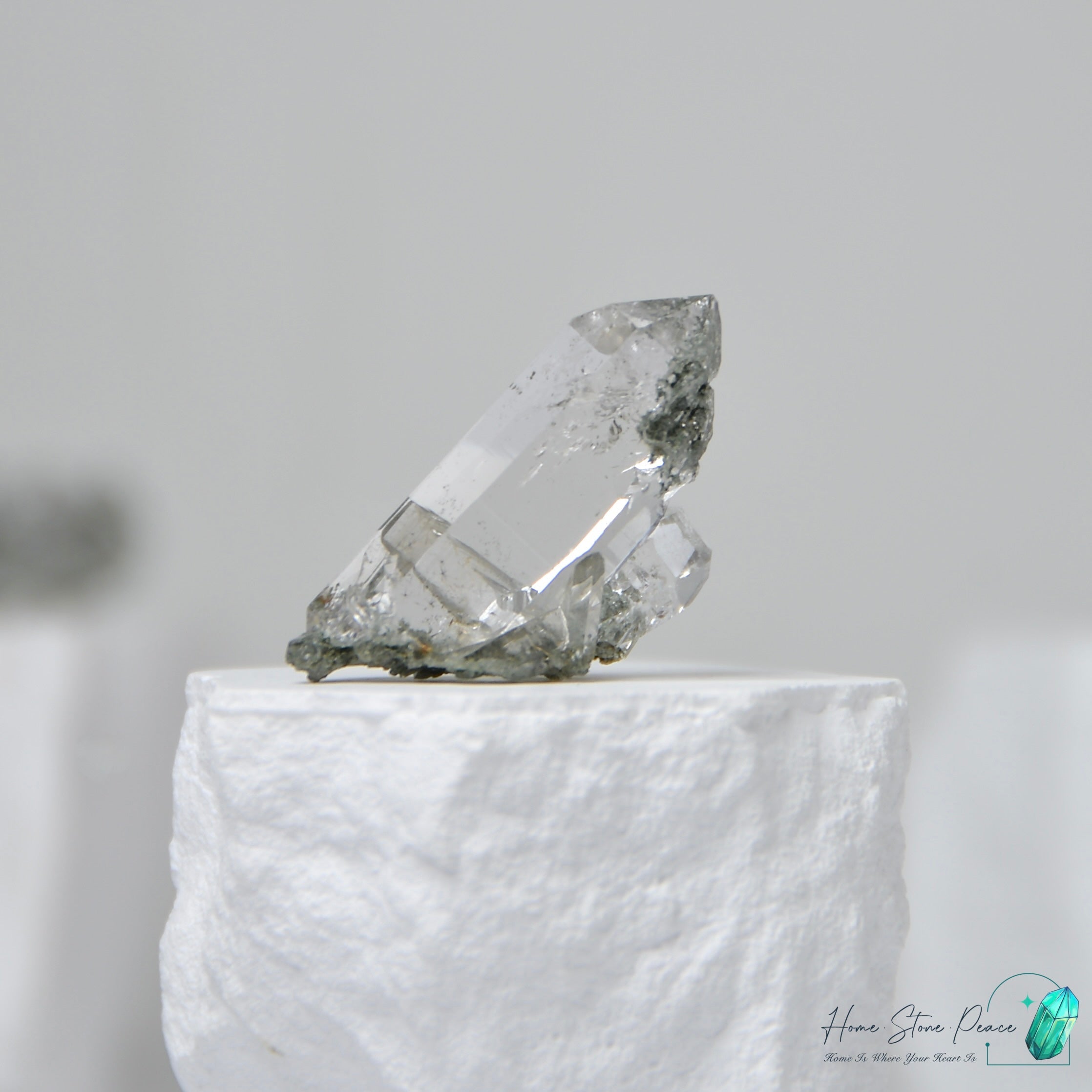 喜馬拉雅山綠幽靈共生水晶 Himalayan Quartz with Green Phantom (Chlorite)
