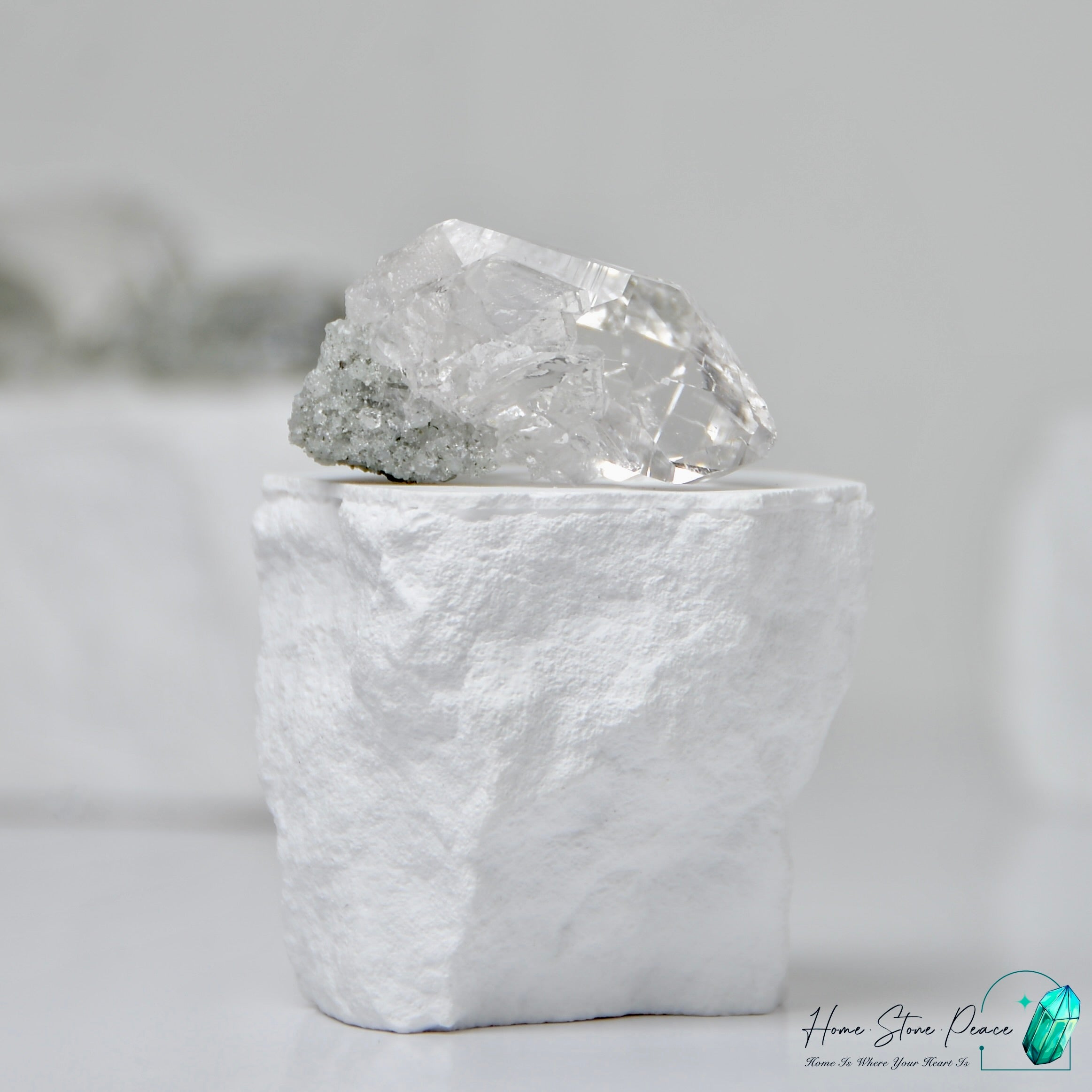 喜馬拉雅山綠幽靈共生水晶 Himalayan Quartz with Green Phantom (Chlorite)