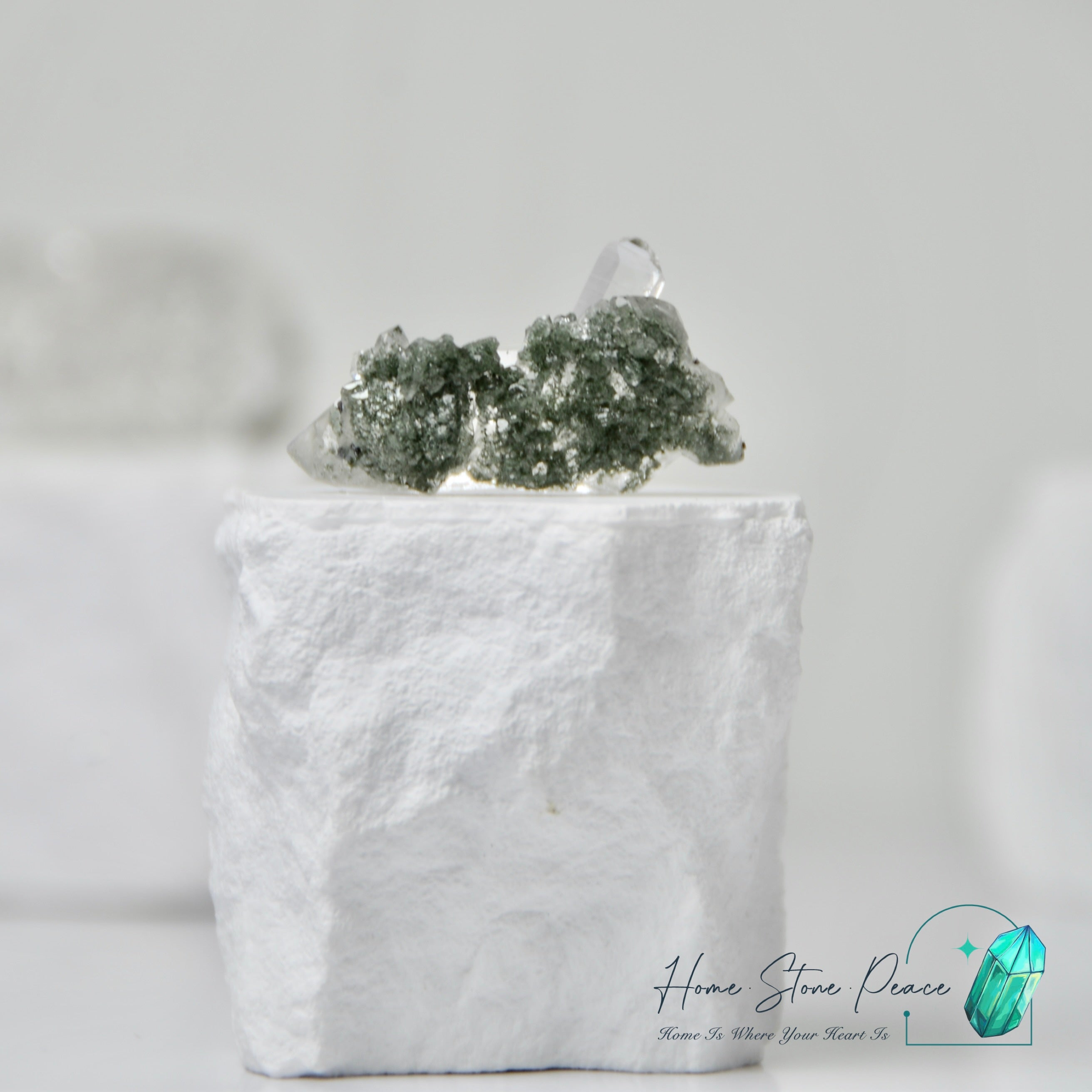 喜馬拉雅山綠幽靈共生水晶 Himalayan Quartz with Green Phantom (Chlorite)