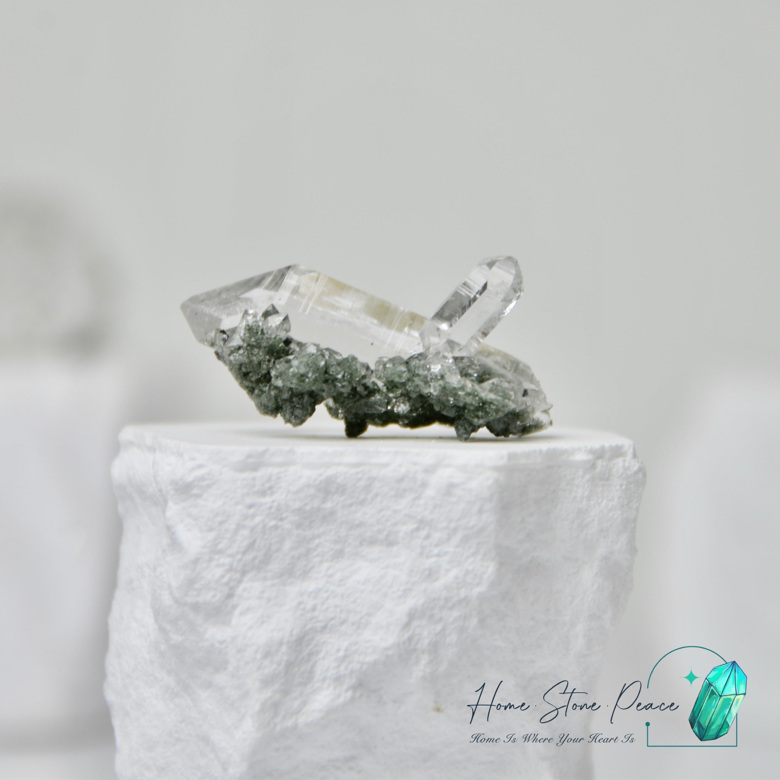 喜馬拉雅山綠幽靈共生水晶 Himalayan Quartz with Green Phantom (Chlorite)