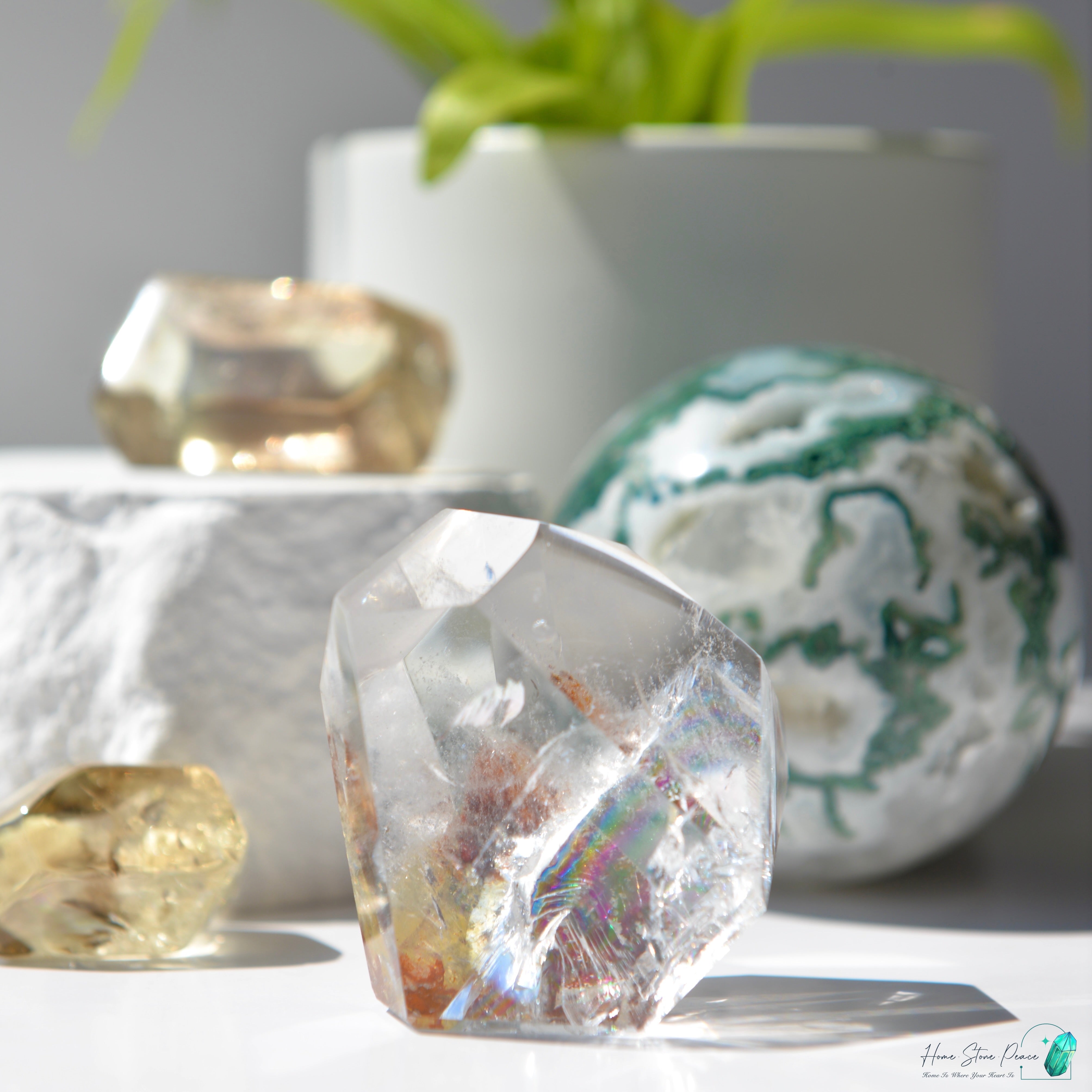 紅黃膠花水晶隨形(含彩虹)Red & Yellow Hematoid Quartz Free Form