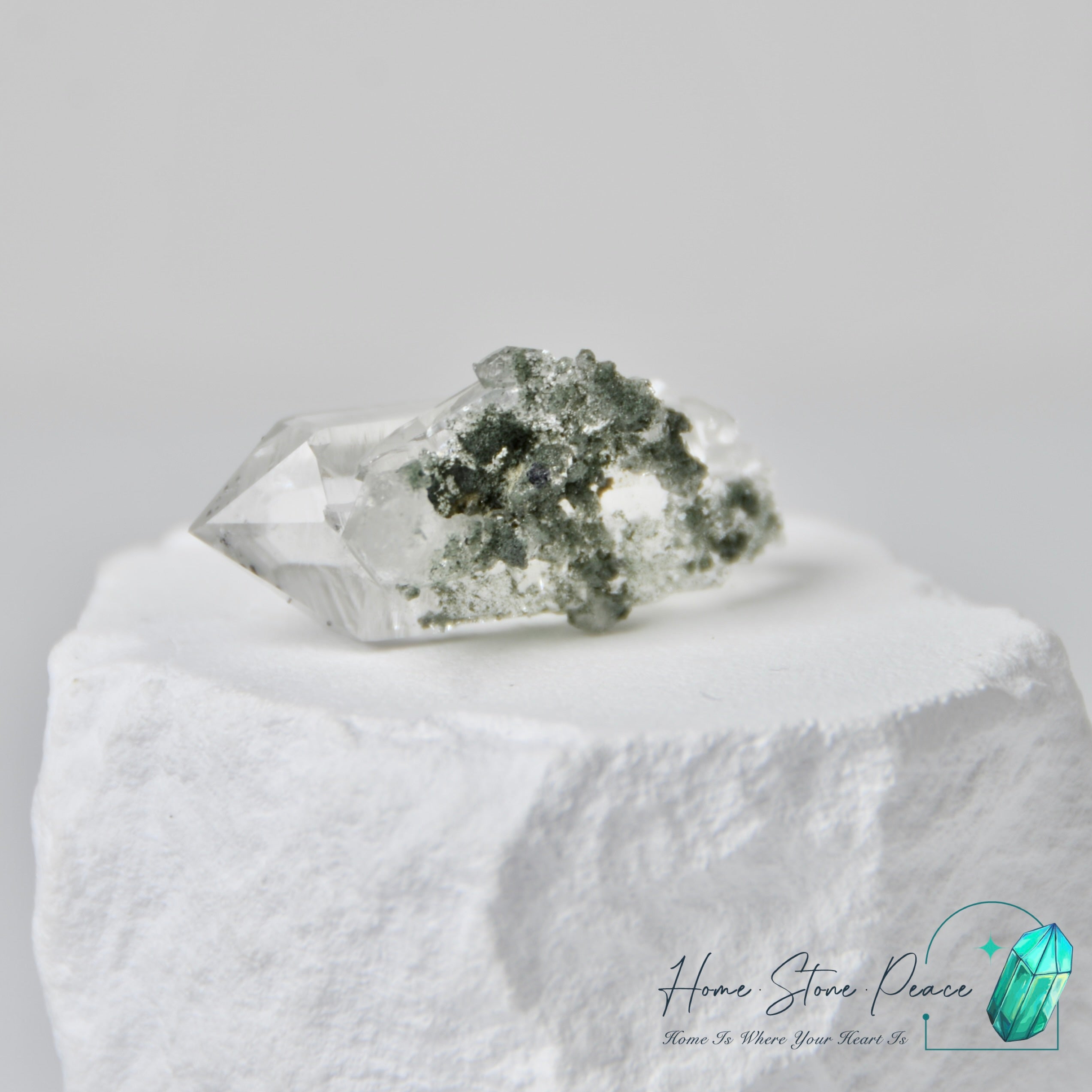 喜馬拉雅山綠幽靈共生水晶 Himalayan Quartz with Green Phantom (Chlorite)
