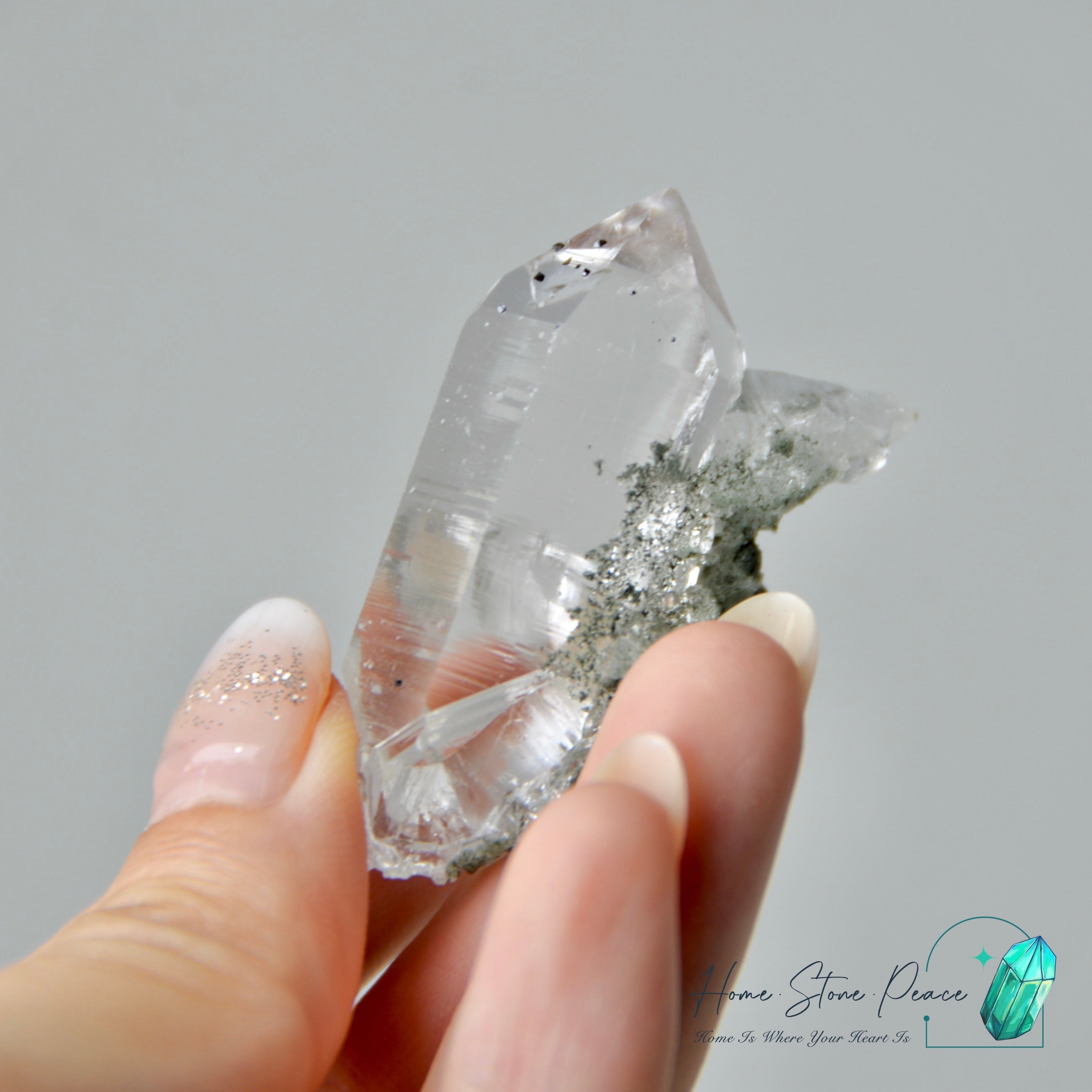 喜馬拉雅山綠幽靈共生水晶 Himalayan Quartz with Green Phantom (Chlorite)