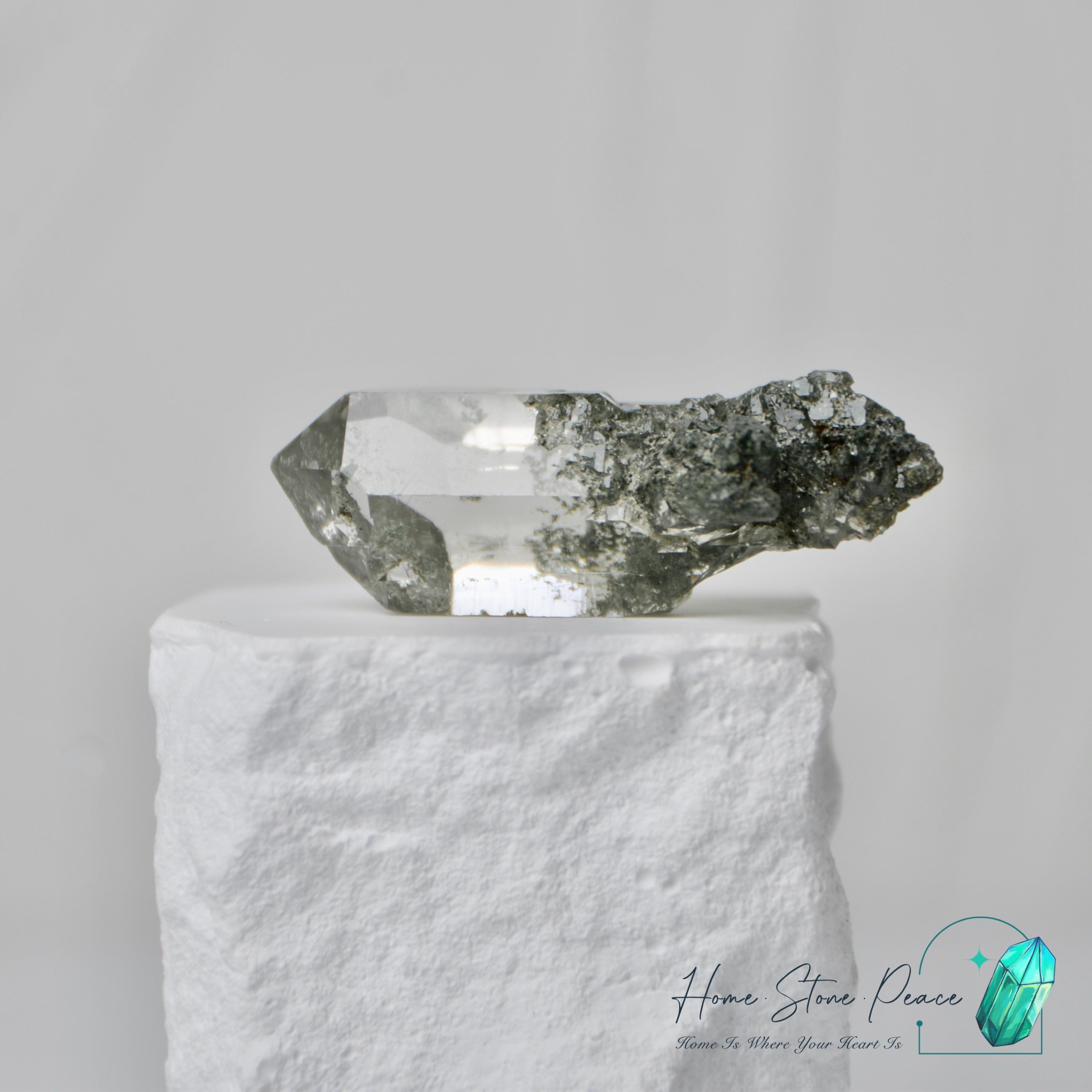 喜馬拉雅山綠幽靈共生水晶 Himalayan Quartz with Green Phantom (Chlorite)