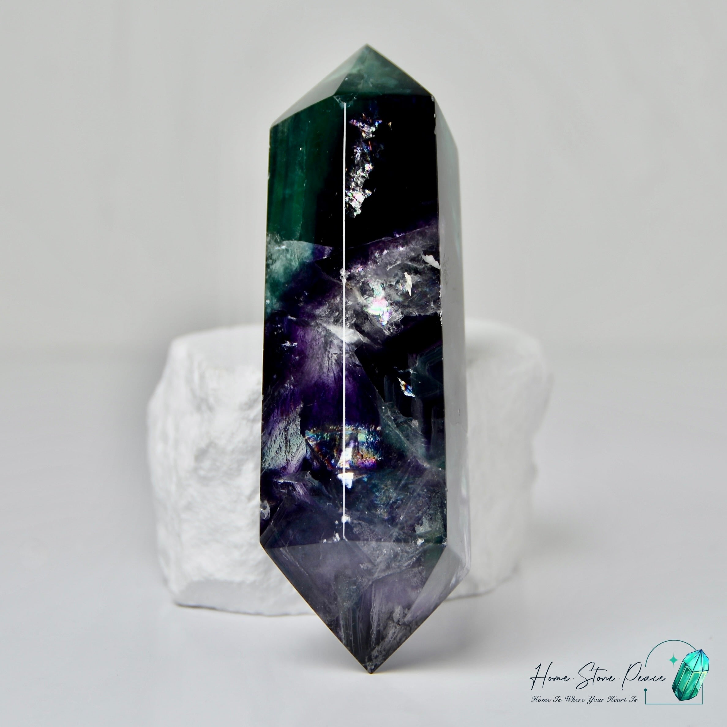 雙尖彩虹螢石柱 Double Terminated Fluorite Tower with Rainbows
