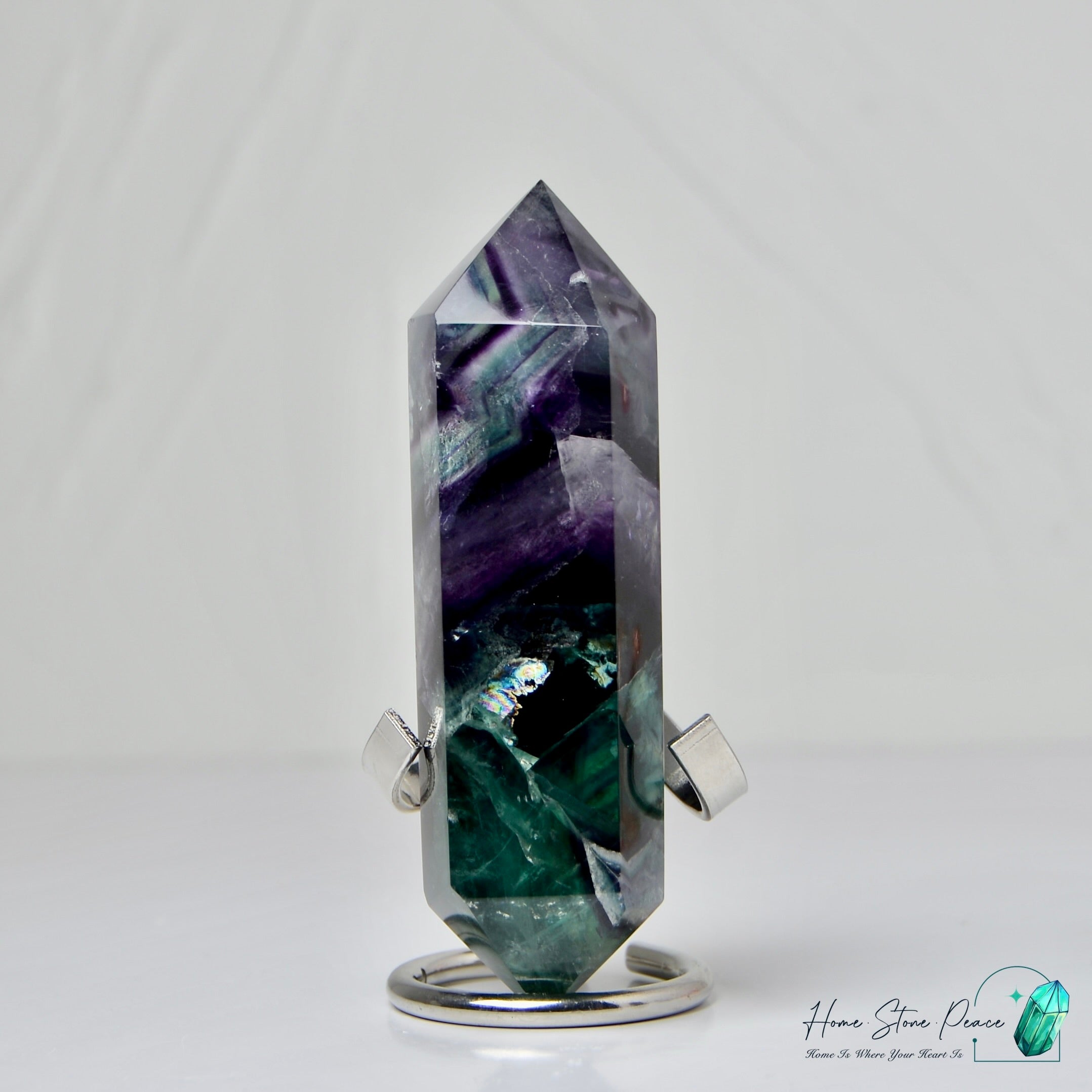 雙尖彩虹螢石柱 Double Terminated Fluorite Tower with Rainbows
