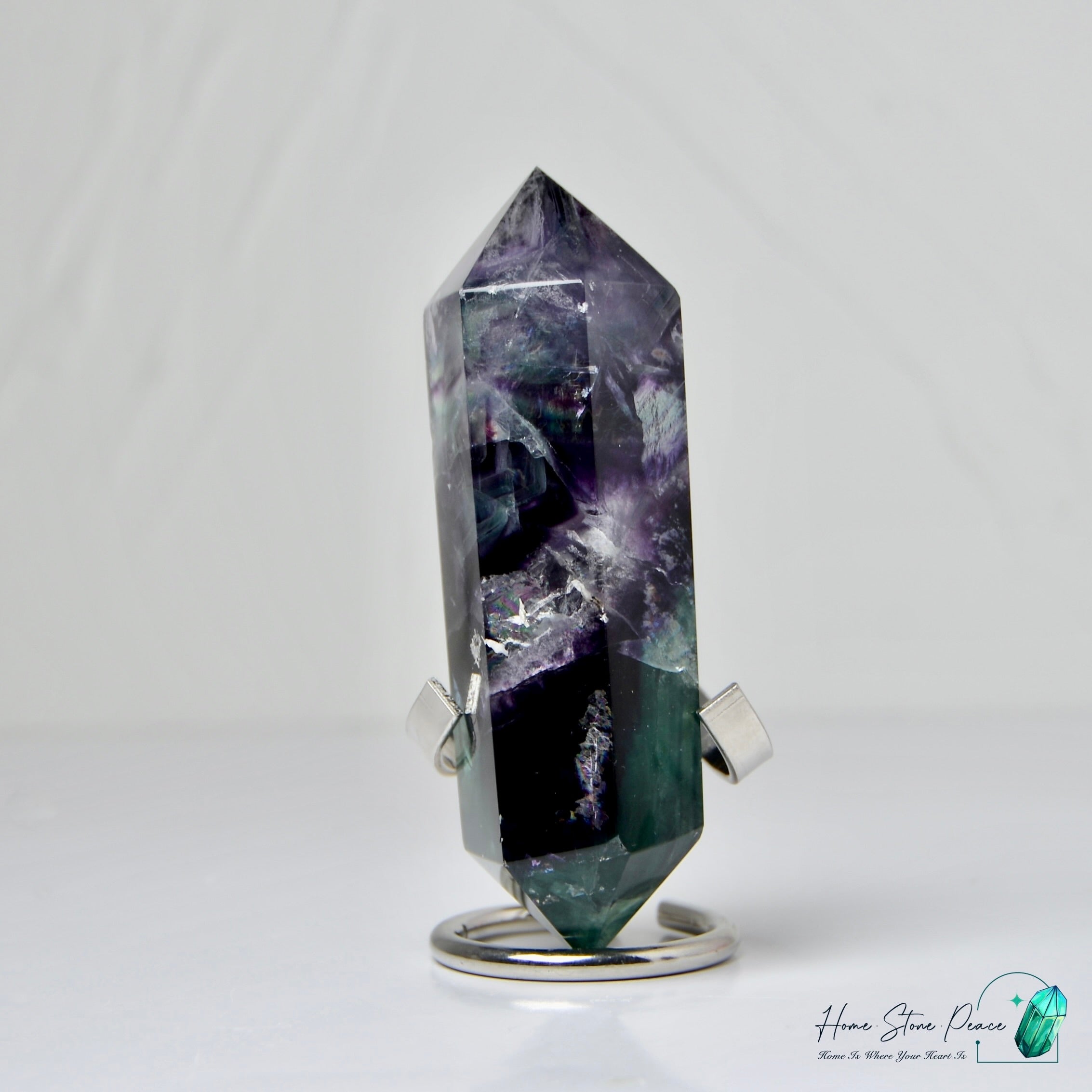 雙尖彩虹螢石柱 Double Terminated Fluorite Tower with Rainbows