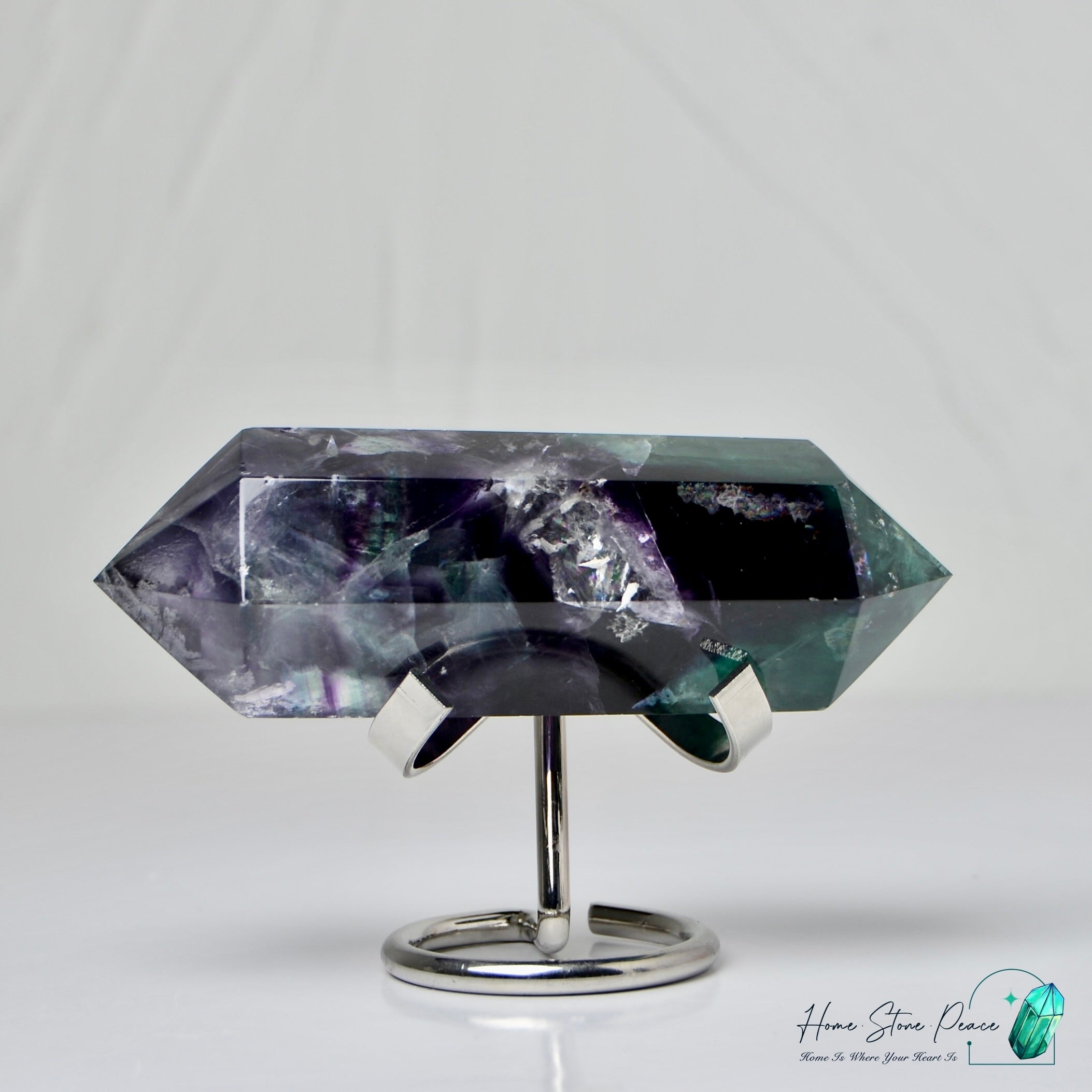 雙尖彩虹螢石柱 Double Terminated Fluorite Tower with Rainbows