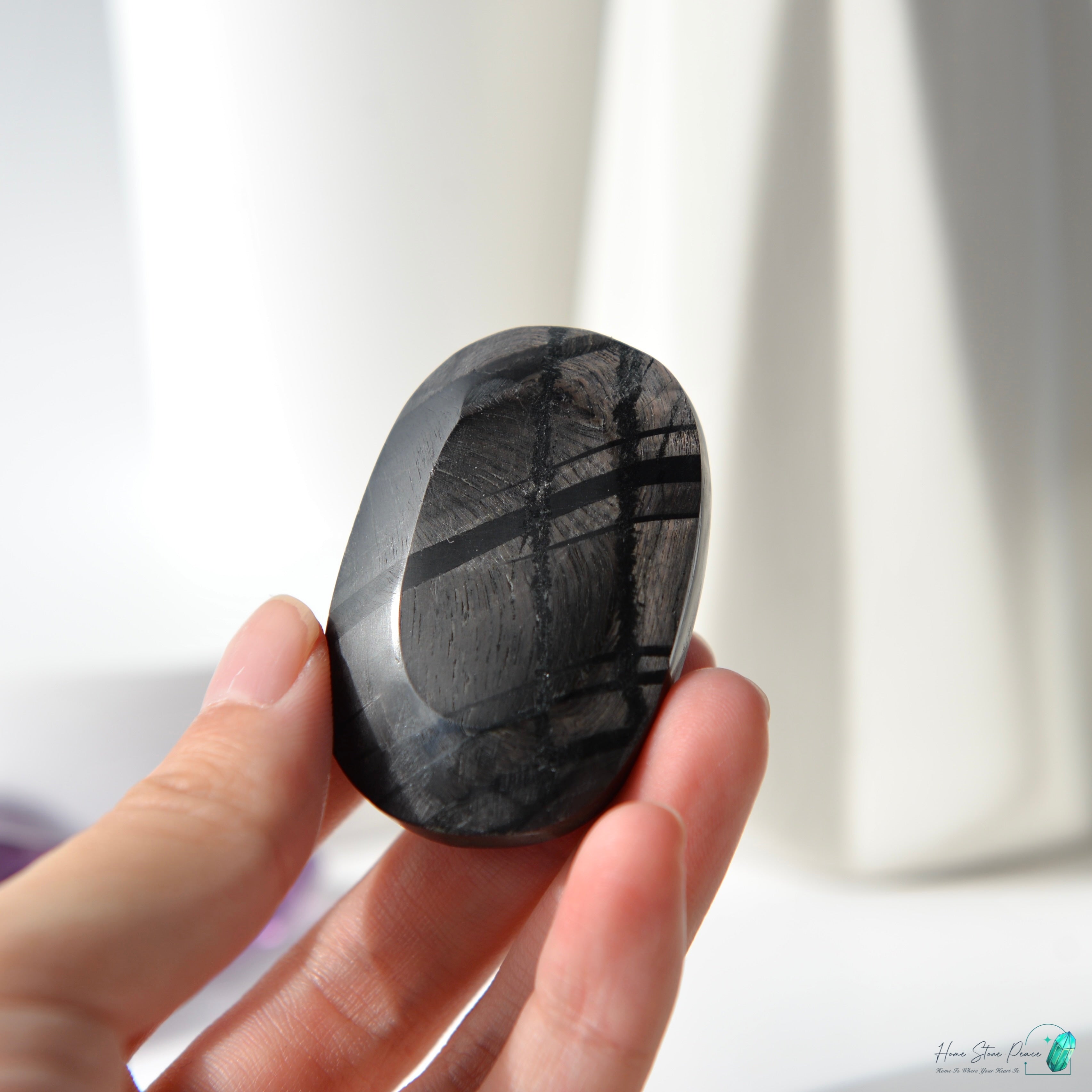 蘇輝石(金運石)手握石 Hypersthene Palm Stone