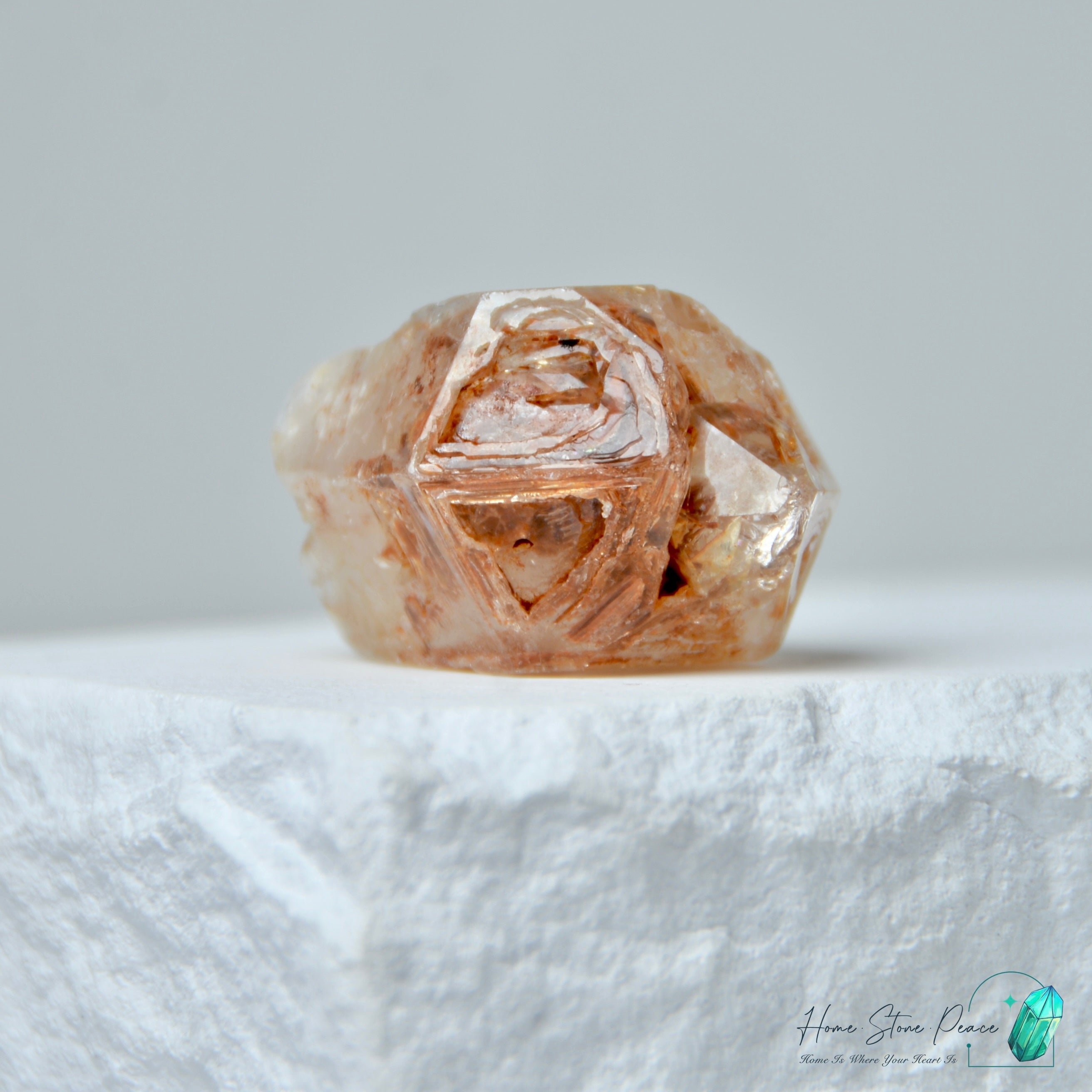 馬達加斯加紅泥骸骨水晶原石 Madagascar Red Mud Skeletal Quartz