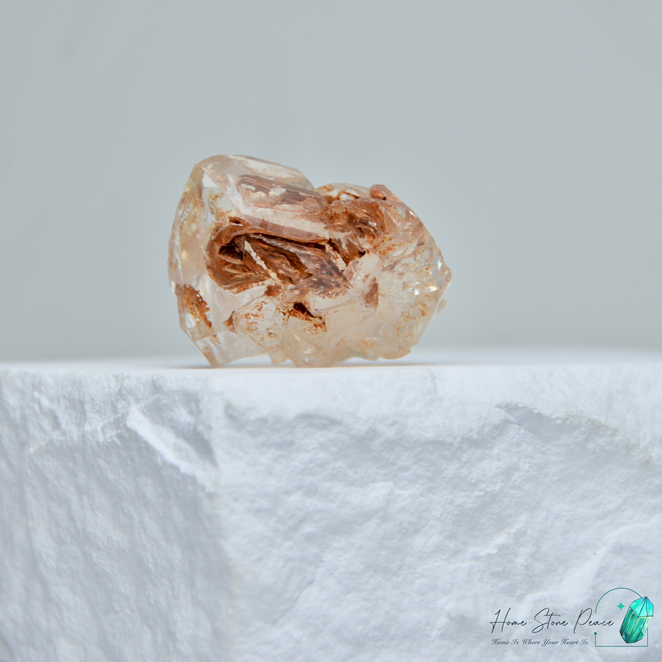 馬達加斯加紅泥骸骨水晶原石 Madagascar Red Mud Skeletal Quartz