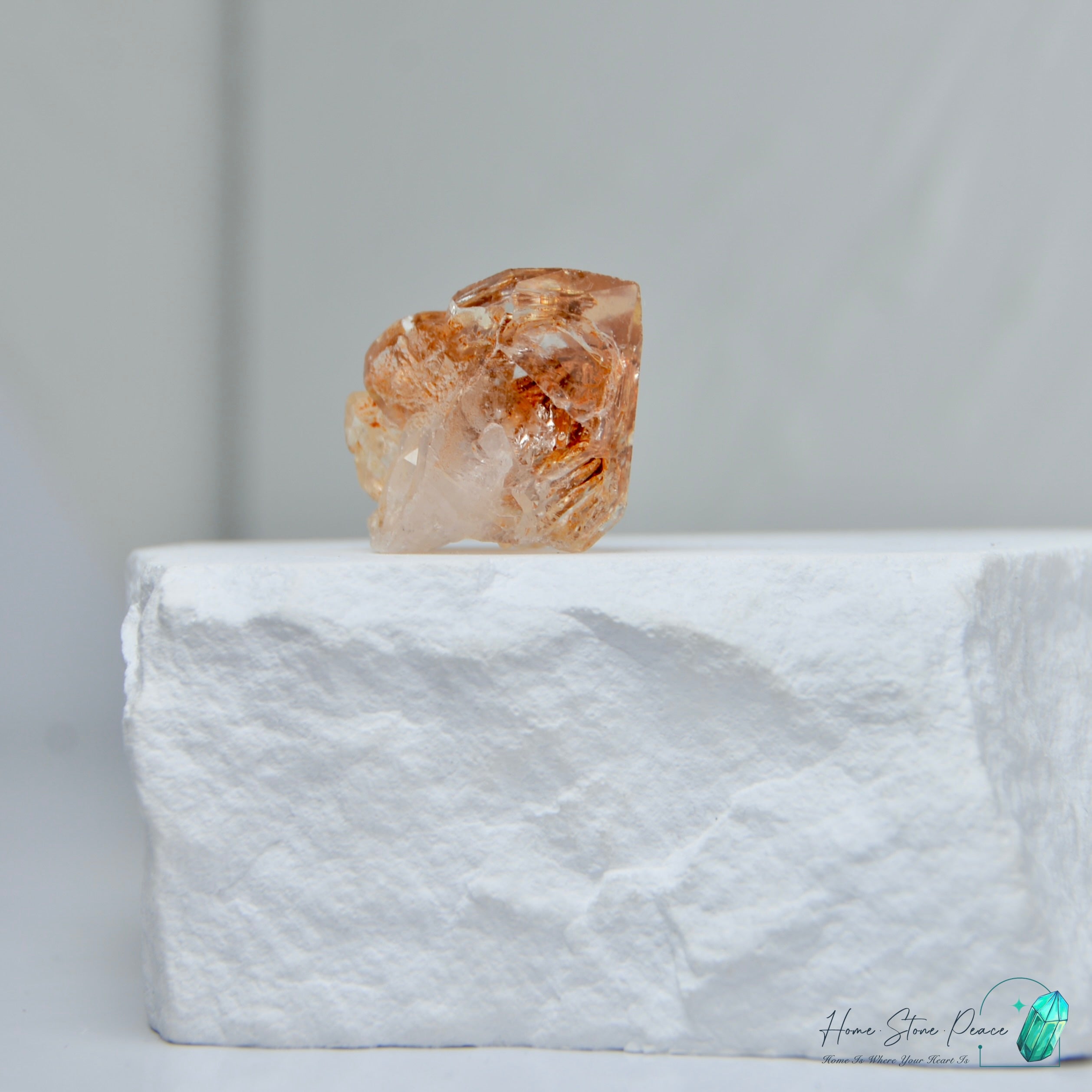馬達加斯加紅泥骸骨水晶原石 Madagascar Red Mud Skeletal Quartz