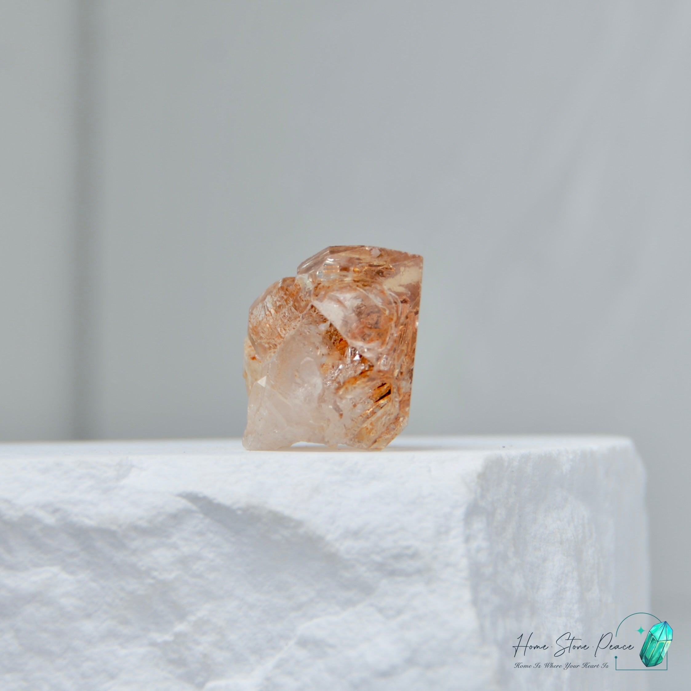 馬達加斯加紅泥骸骨水晶原石 Madagascar Red Mud Skeletal Quartz