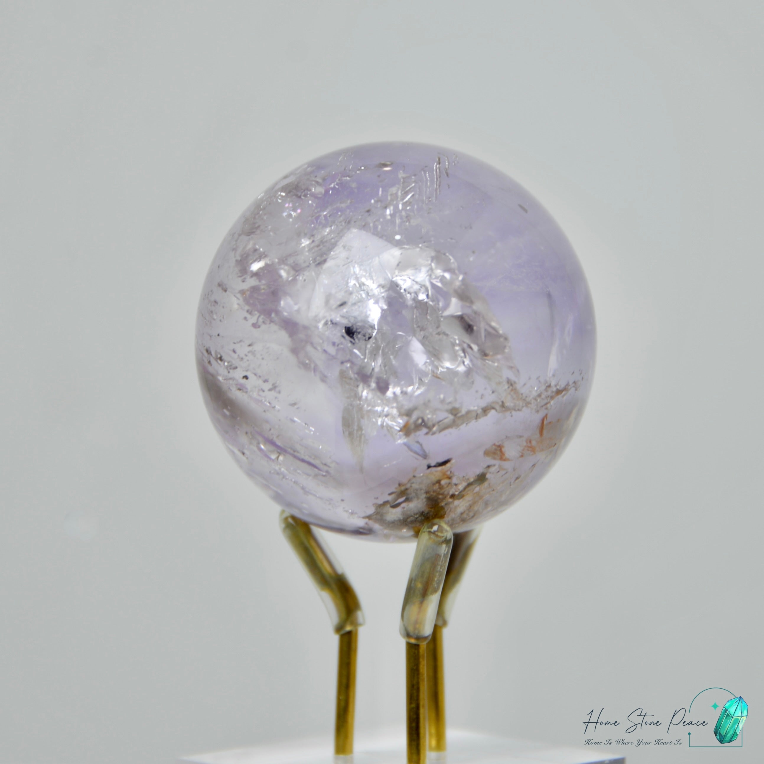 紫骸骨黃泥水晶球 Skeletal Amethyst Sphere with Yellow Mud Inclusion