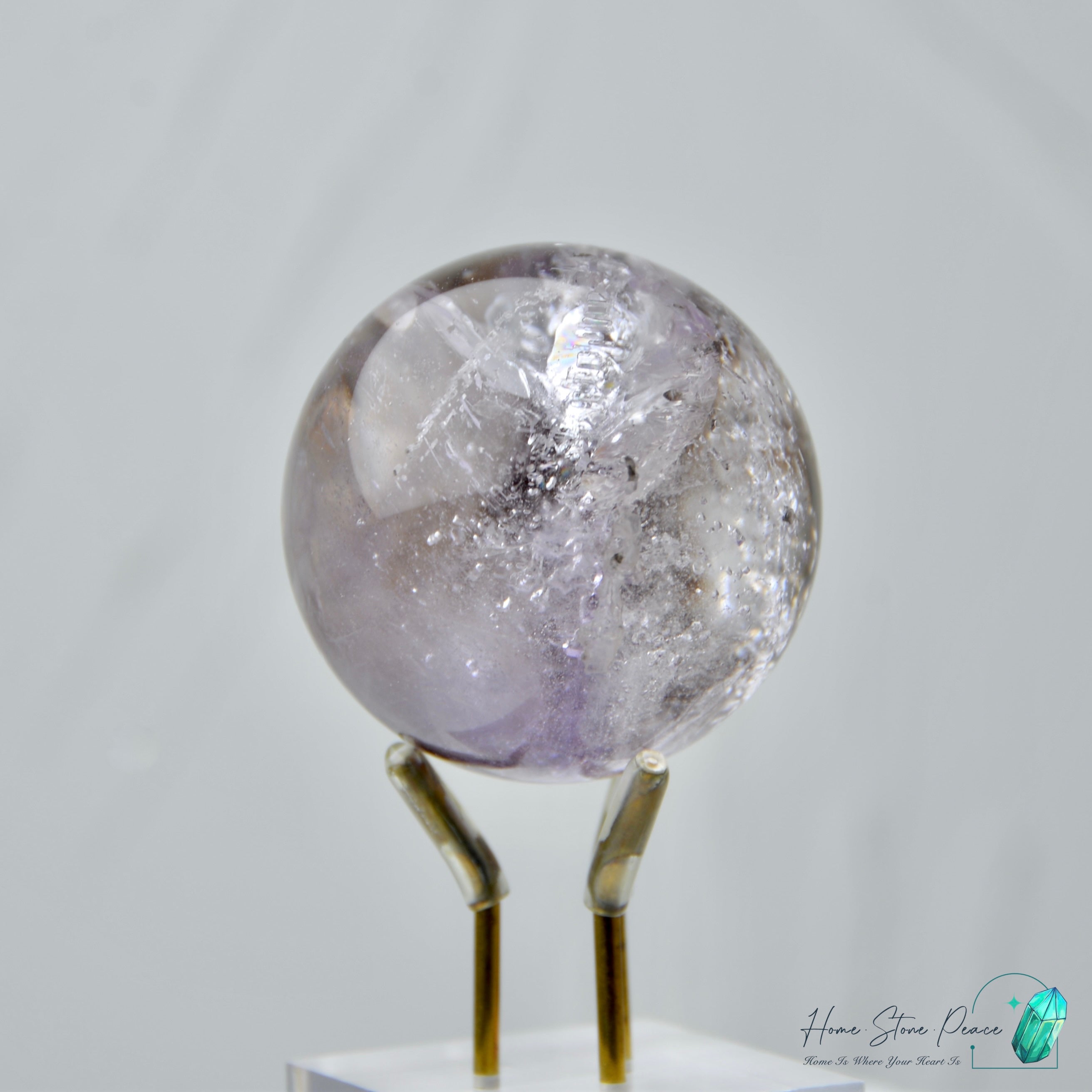 紫骸骨黃泥水晶球 Skeletal Amethyst Sphere with Yellow Mud Inclusion