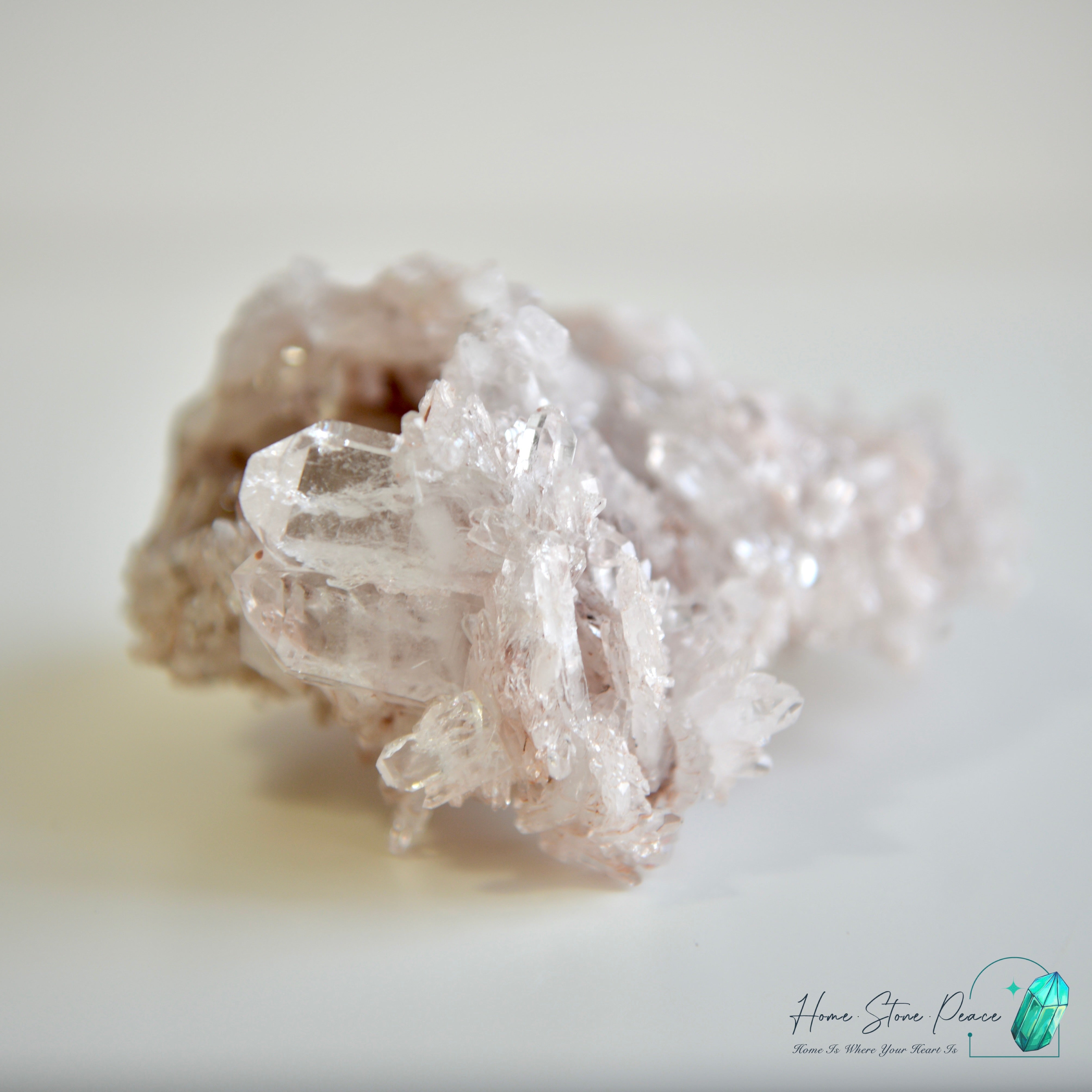 哥倫比亞粉紅雷姆利亞縫合水晶簇 Columbian Pink Lemurian Quartz Cluster with Faden Quartz