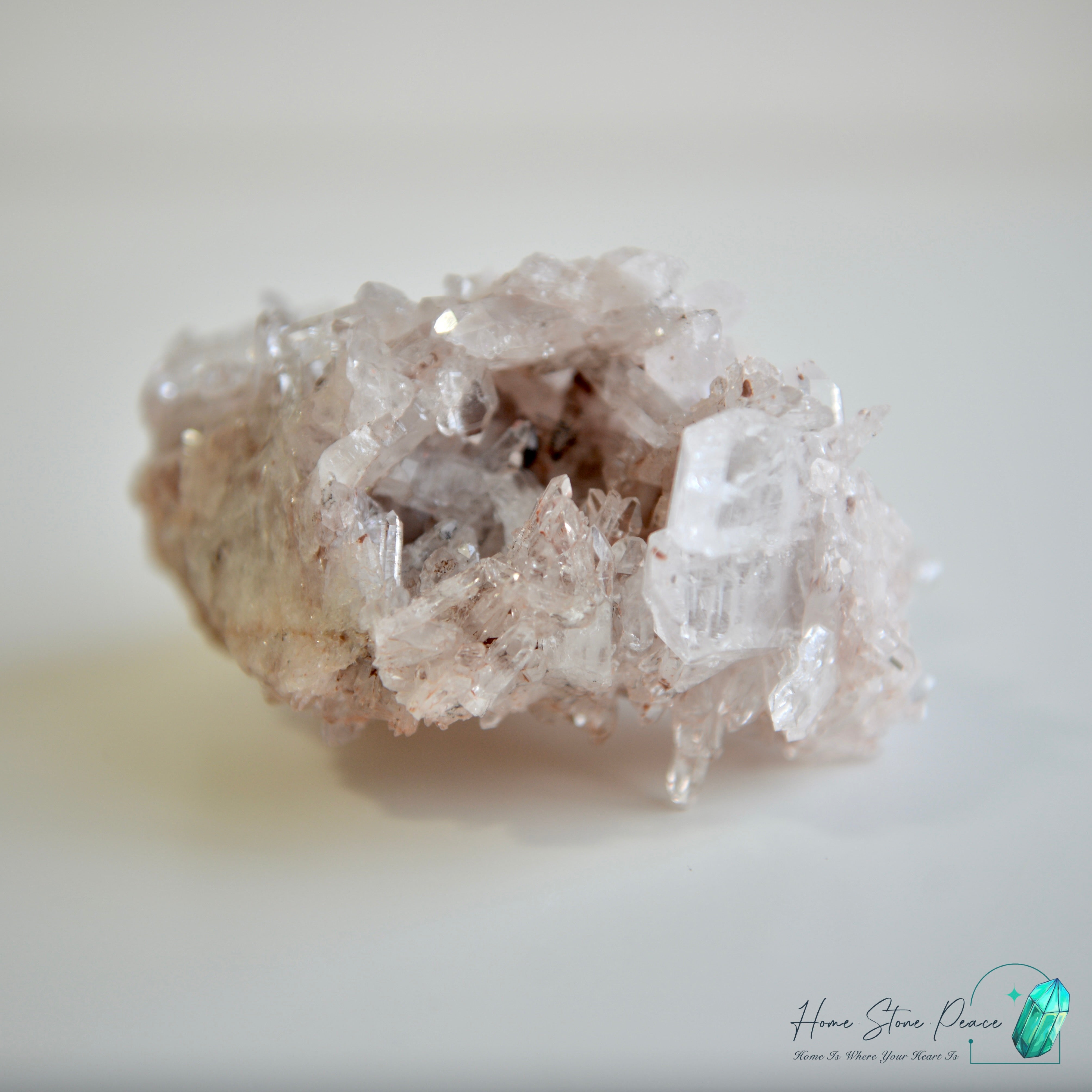 哥倫比亞粉紅雷姆利亞縫合水晶簇 Columbian Pink Lemurian Quartz Cluster with Faden Quartz