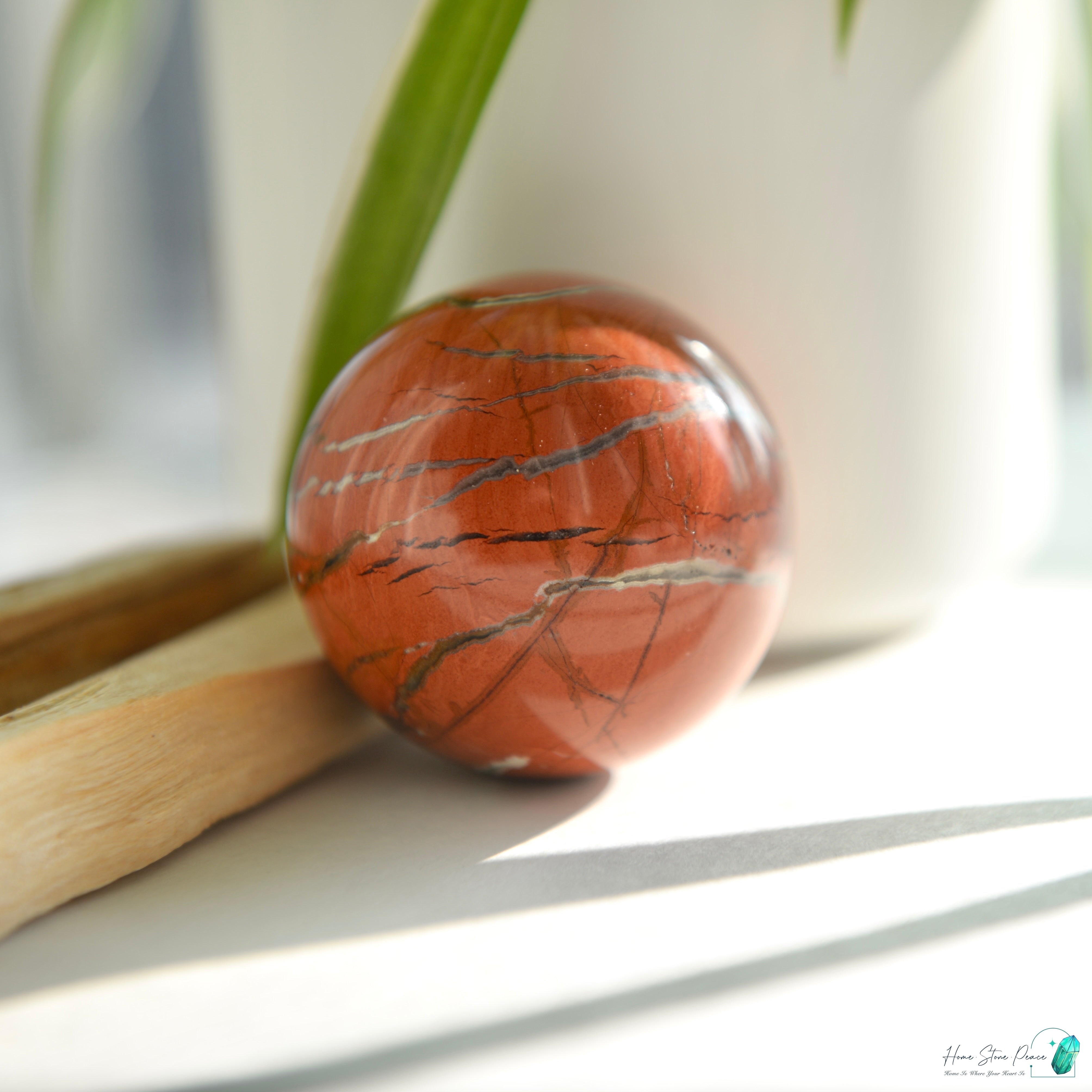 紅碧玉球 Red Jasper Sphere