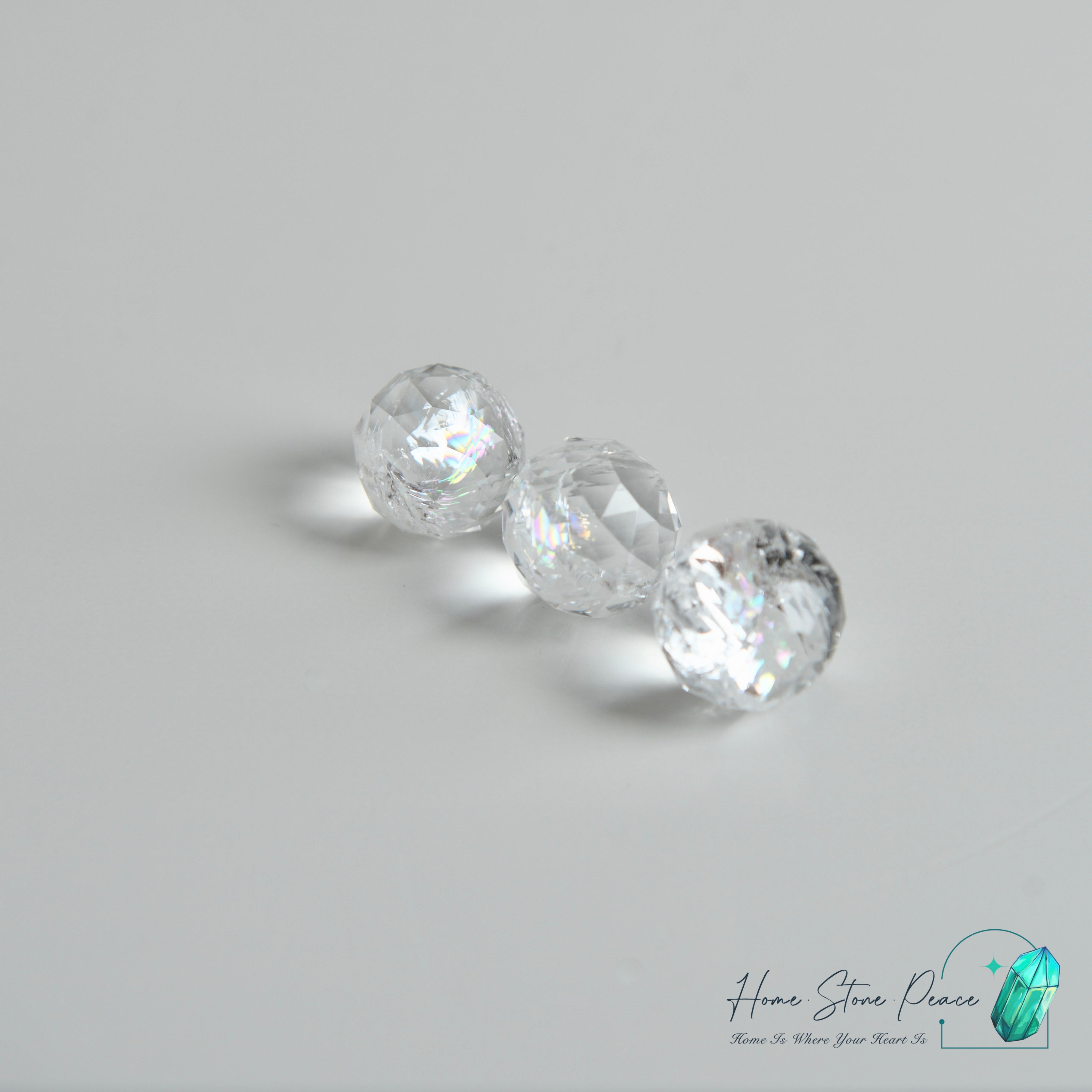 多面彩虹白水晶小球 Mini Faceted Clear Quartz Ball with Rainbows
