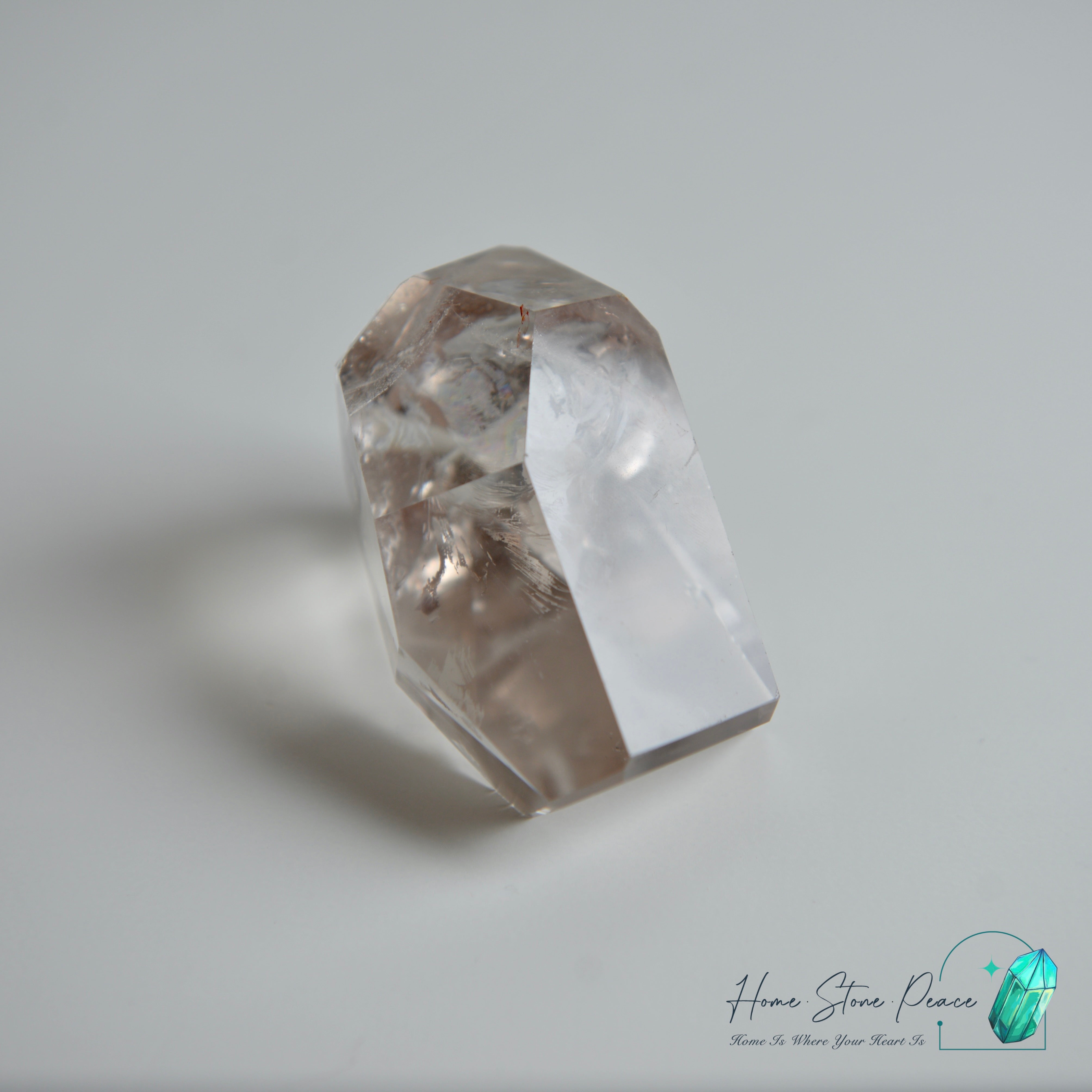 彩虹淡茶晶隨形 Light Smoky Quartz Free Form with Rainbows