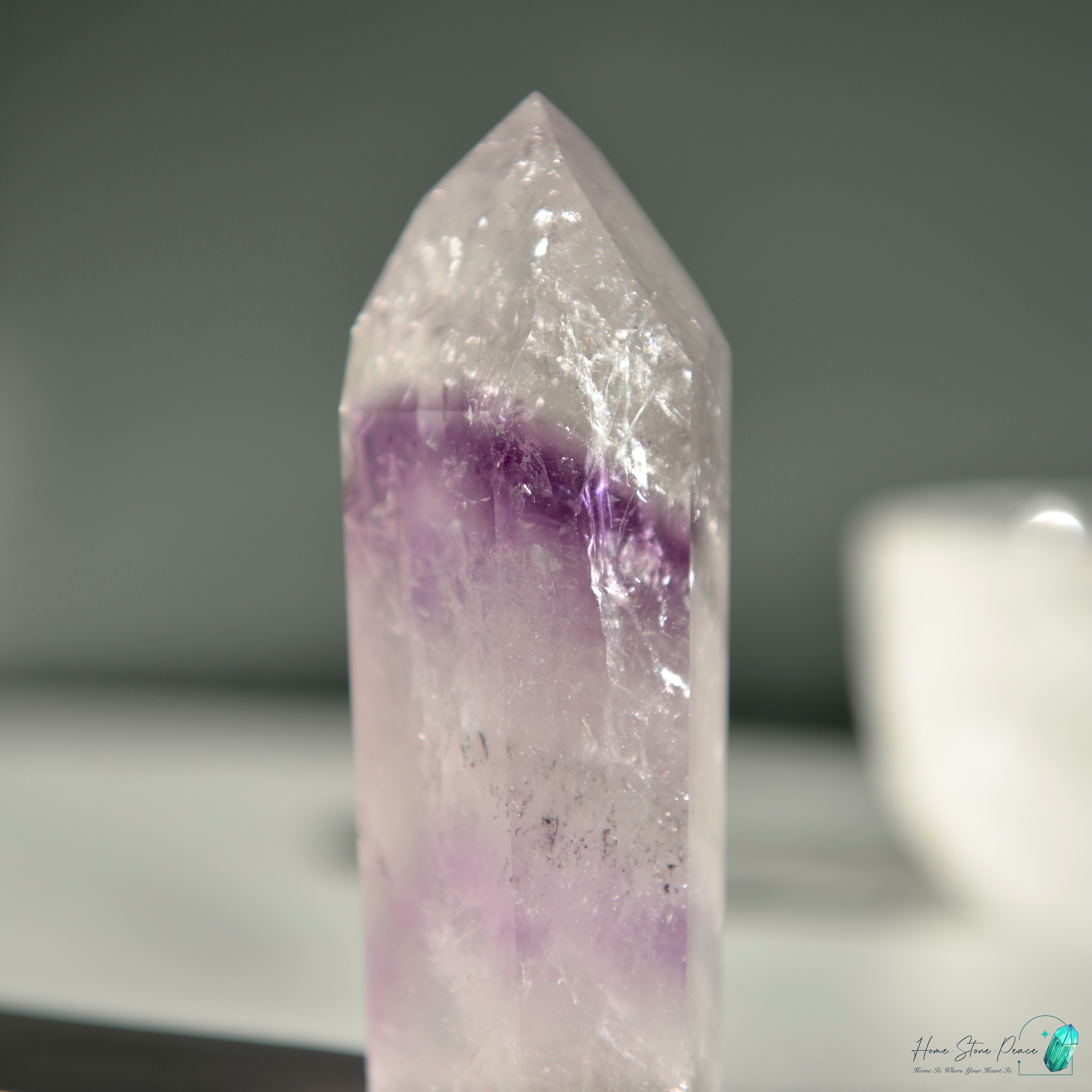 巴西幻影彩虹紫水晶柱 Brazilian Amethyst Phantom Tower with Rainbow