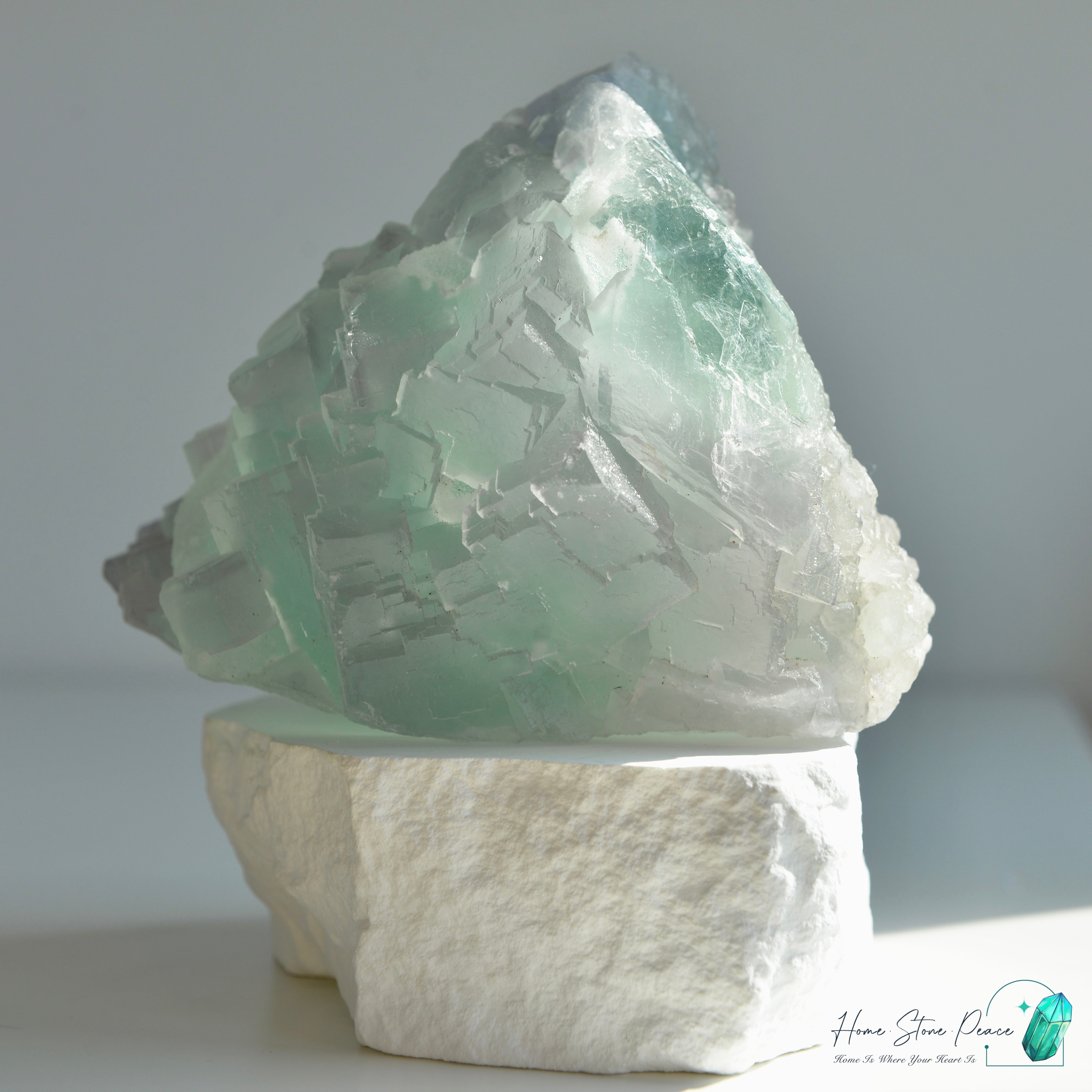 綠紫螢石小山丘連底座 Green and Purple Fluorite Mountain with Stand