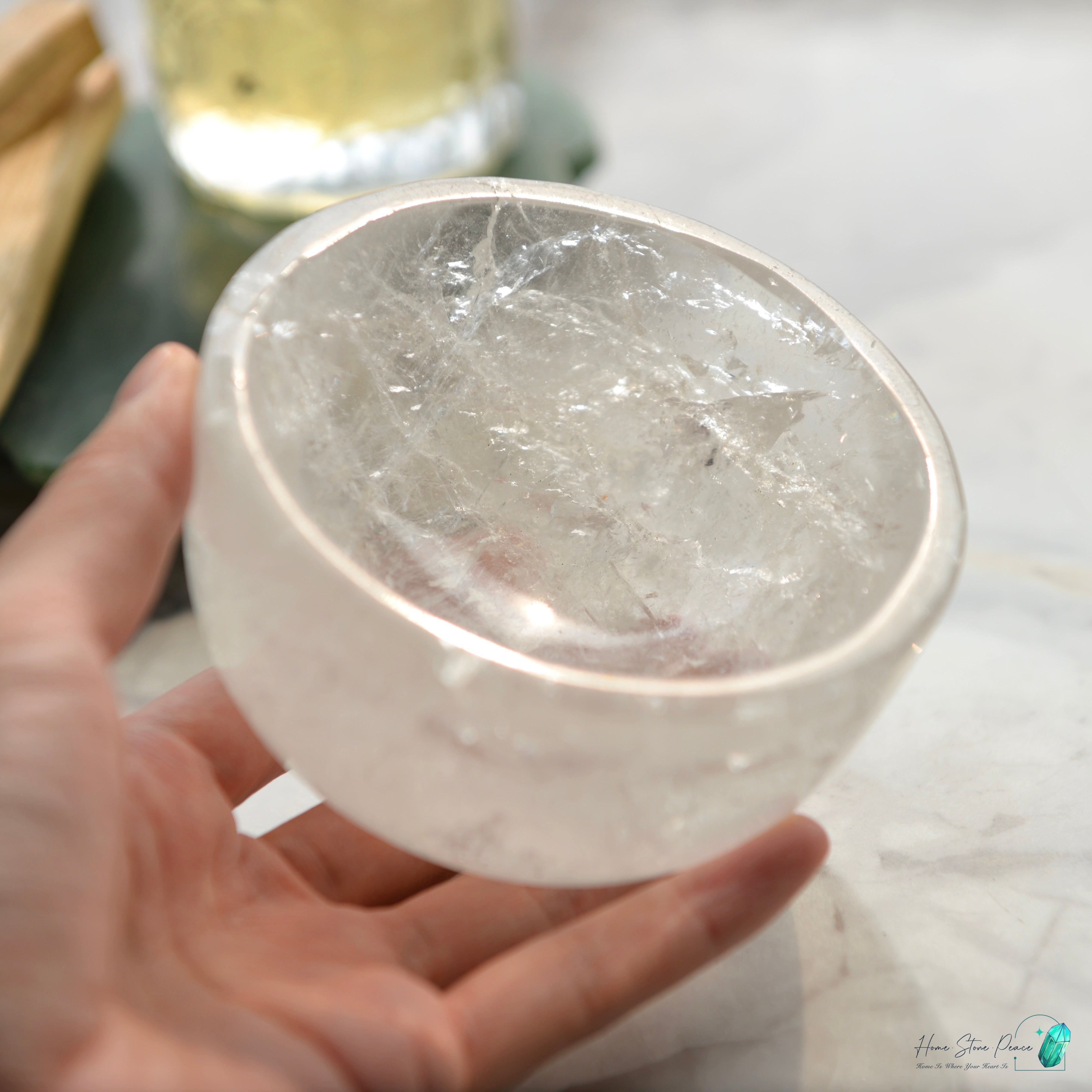 白水晶碗 Clear Quartz Bowl