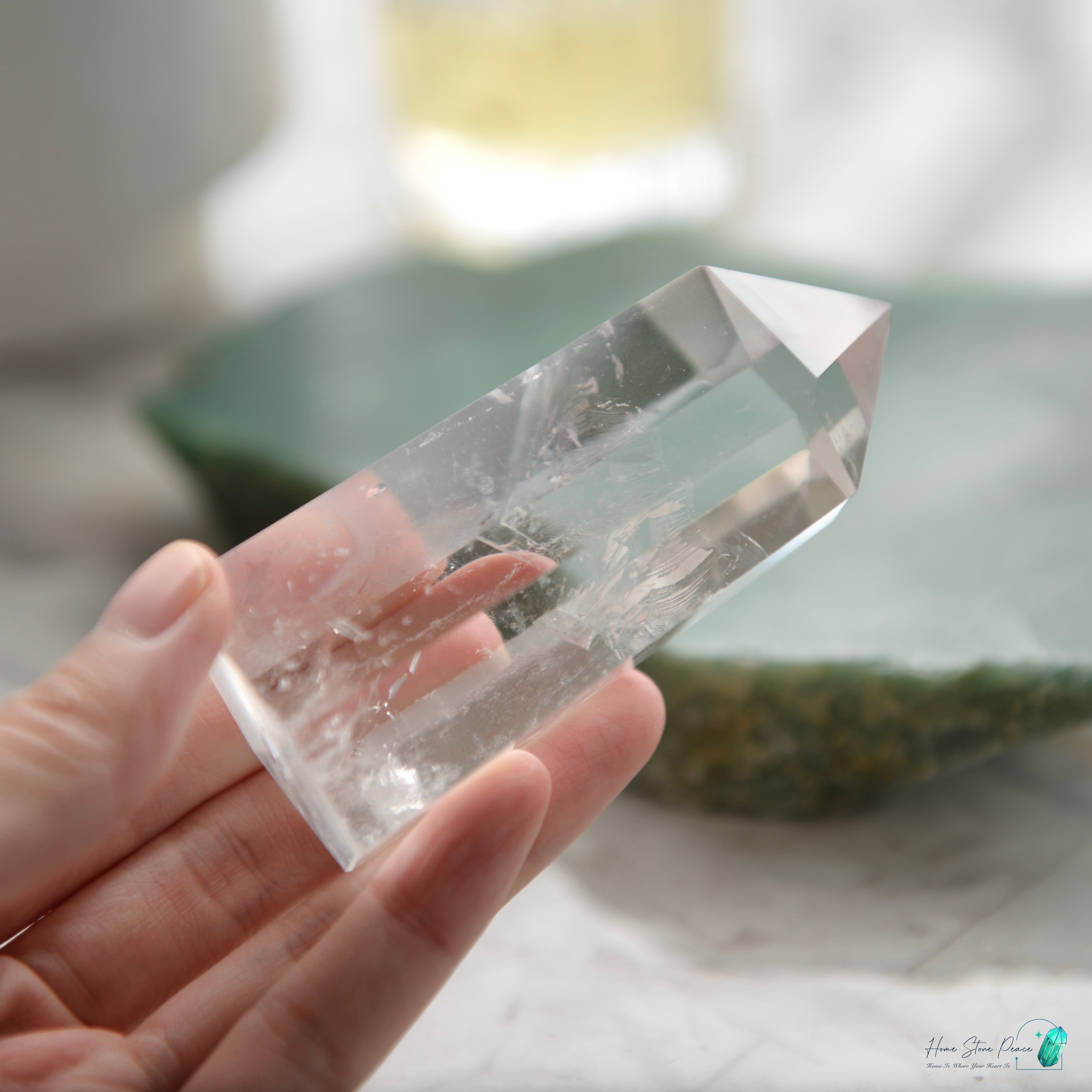 白水晶柱 Clear Quartz Tower