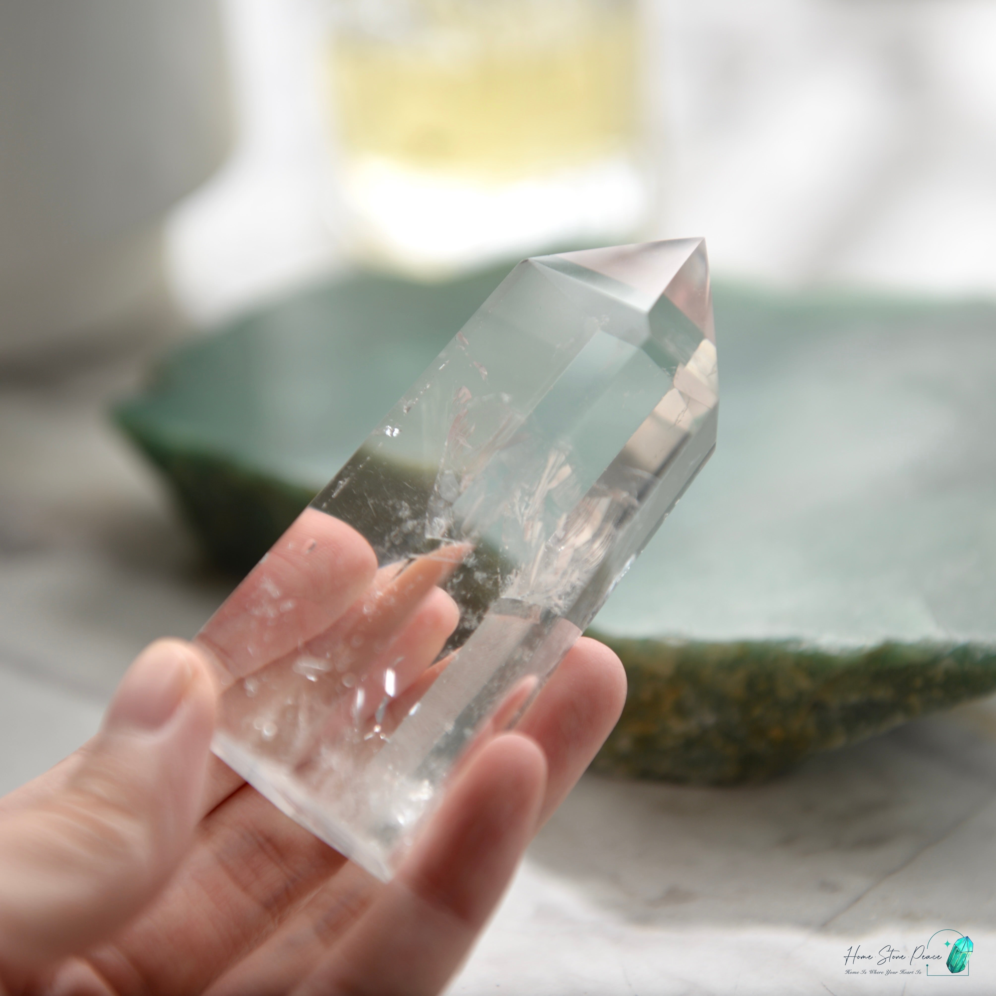 白水晶柱 Clear Quartz Tower