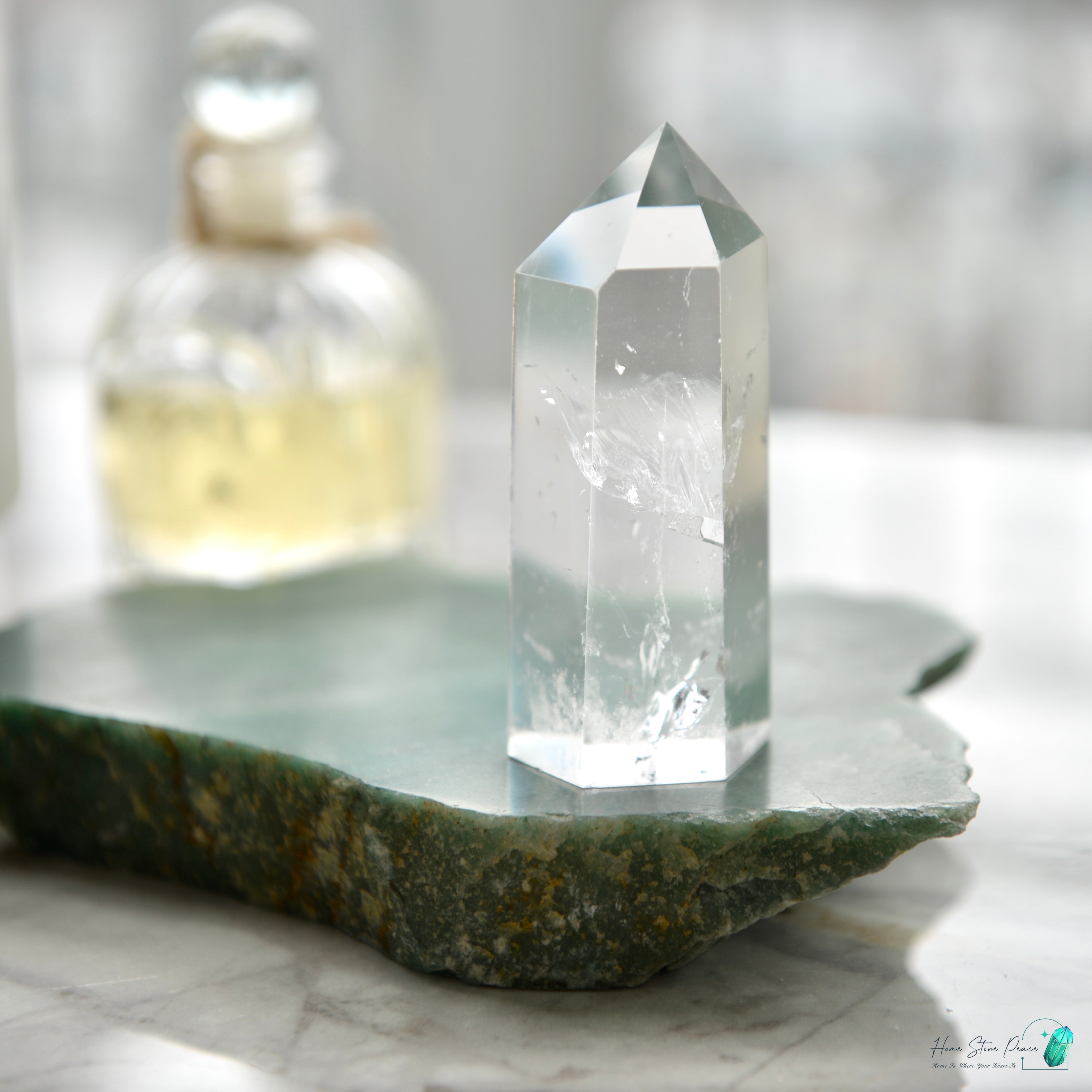 白水晶柱 Clear Quartz Tower