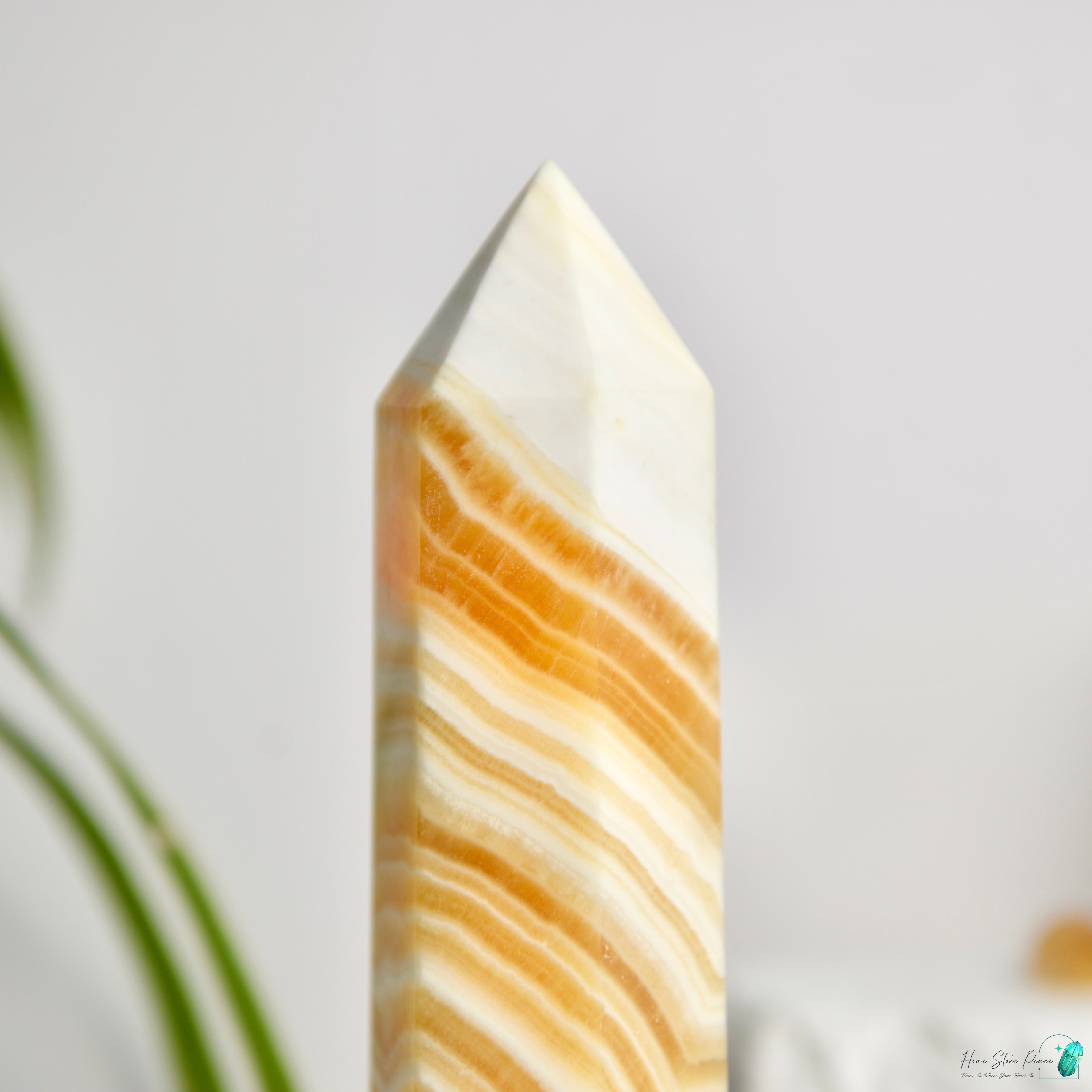 橙色方解石柱 Orange Calcite Tower