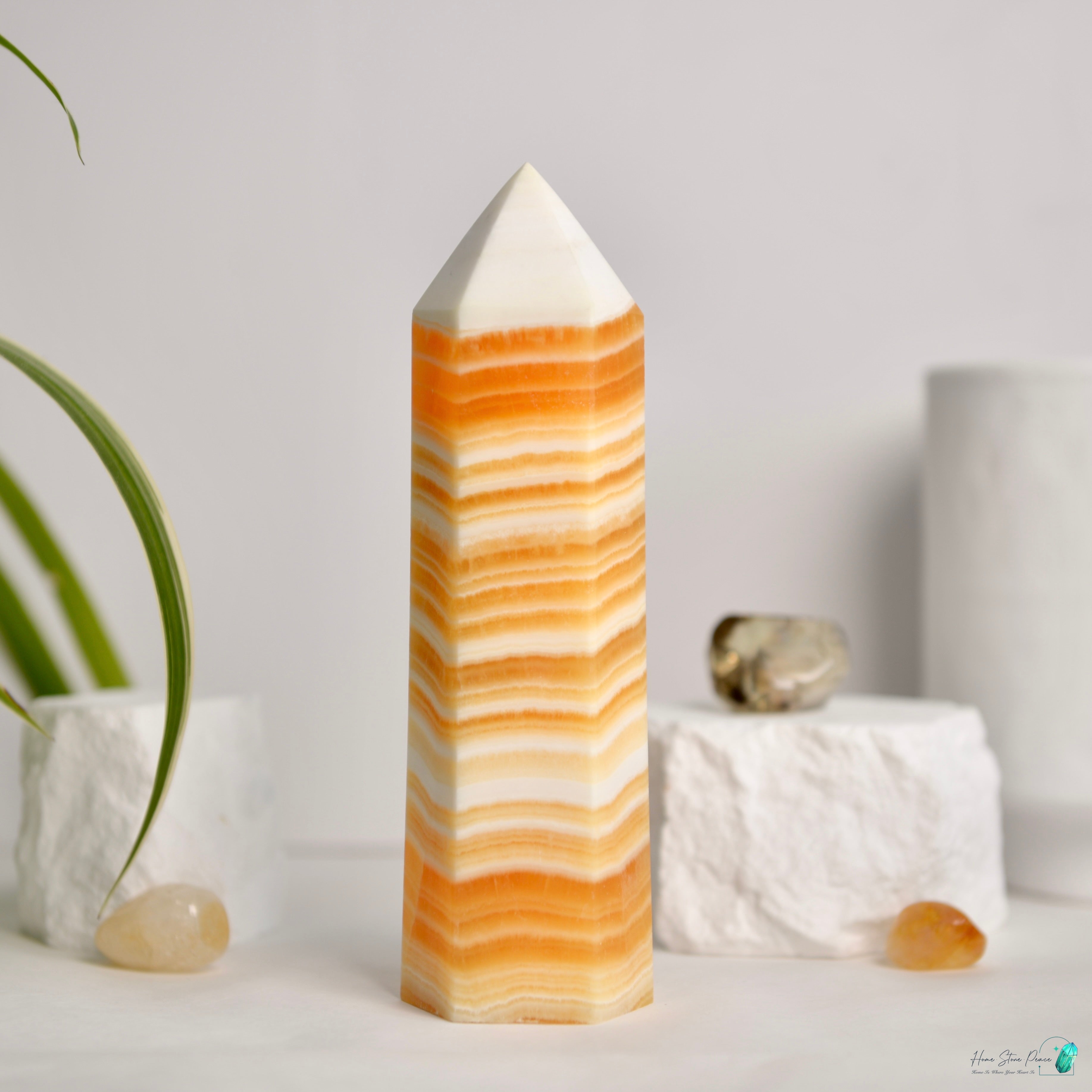 橙色方解石柱 Orange Calcite Tower