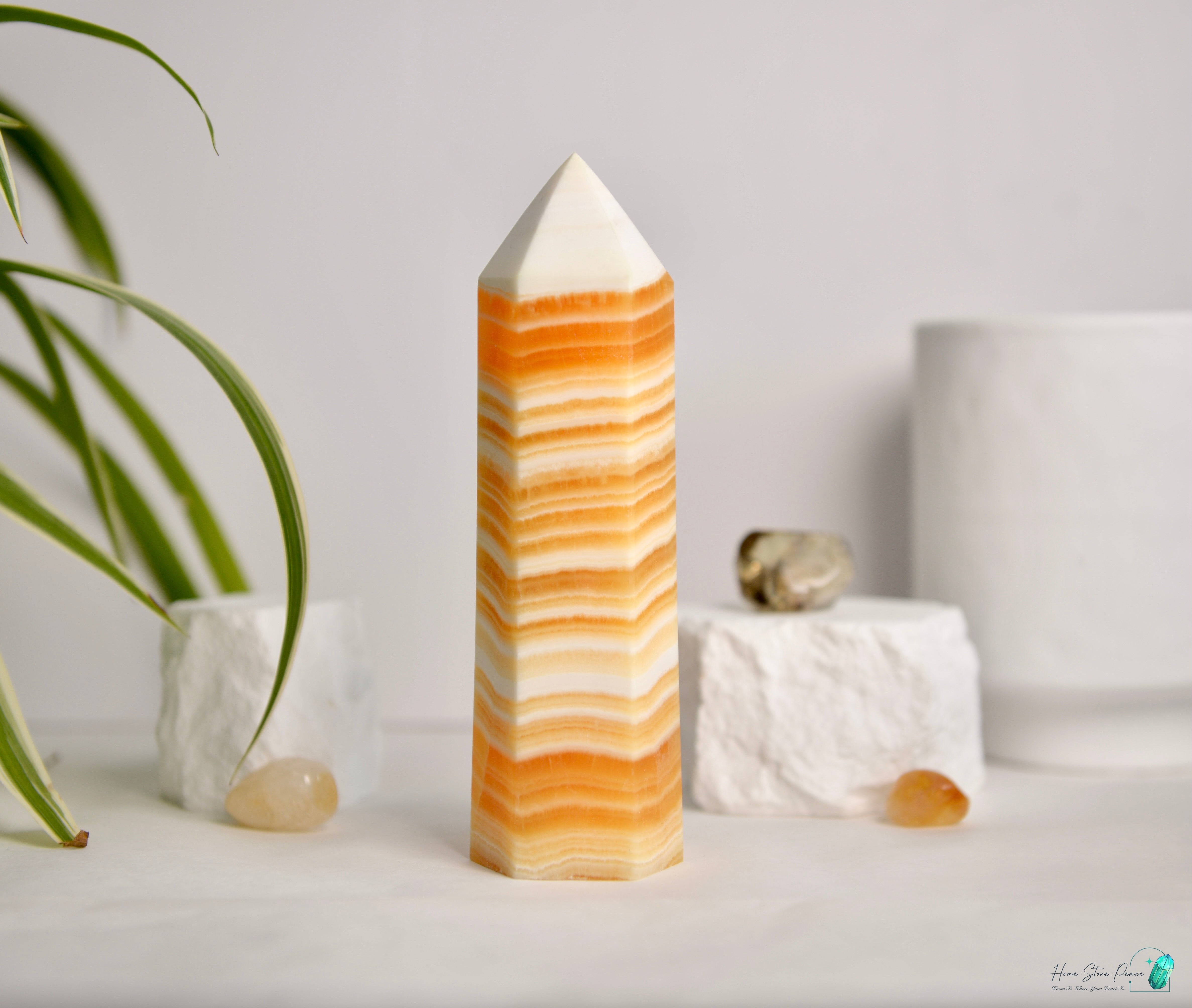 橙色方解石柱 Orange Calcite Tower