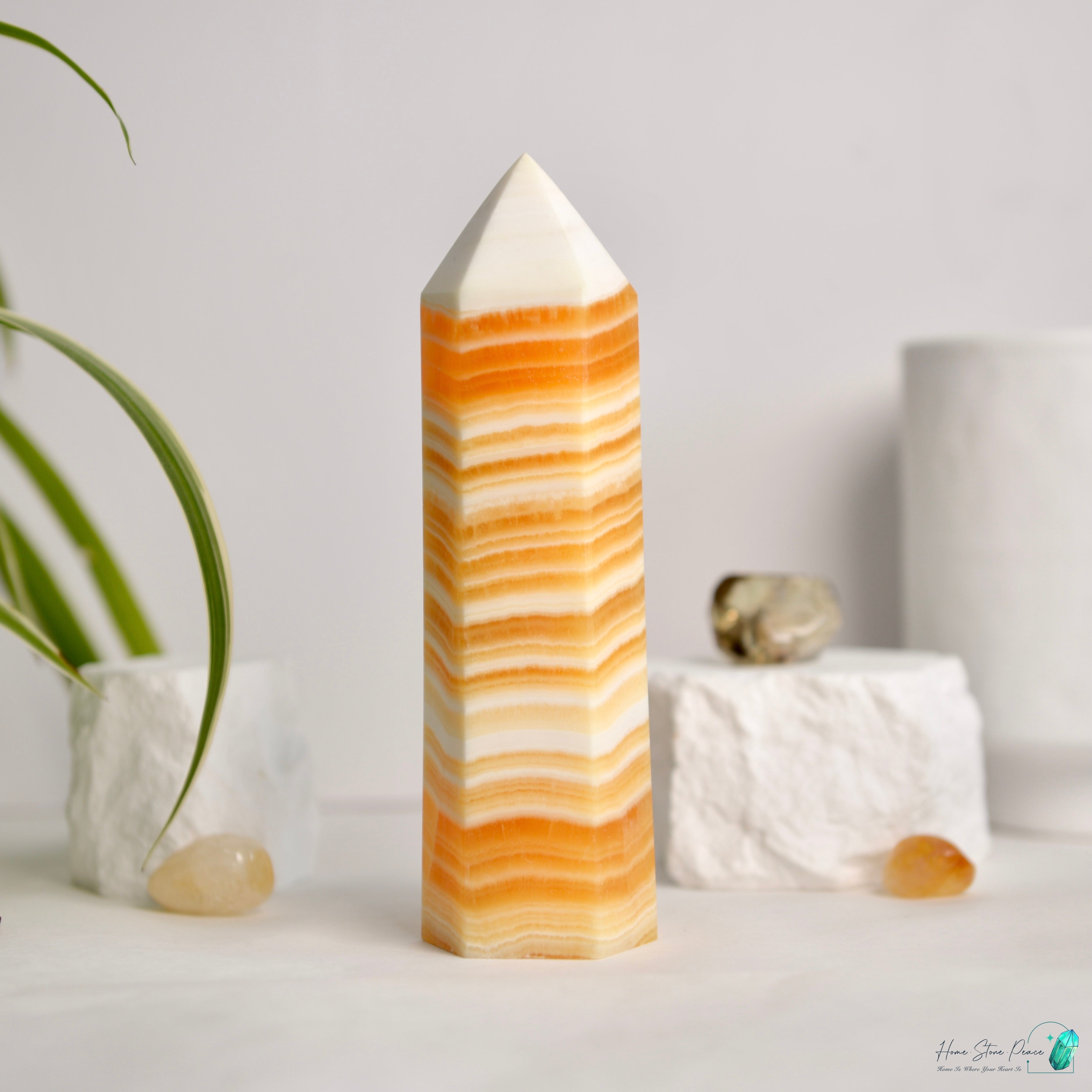 橙色方解石柱 Orange Calcite Tower