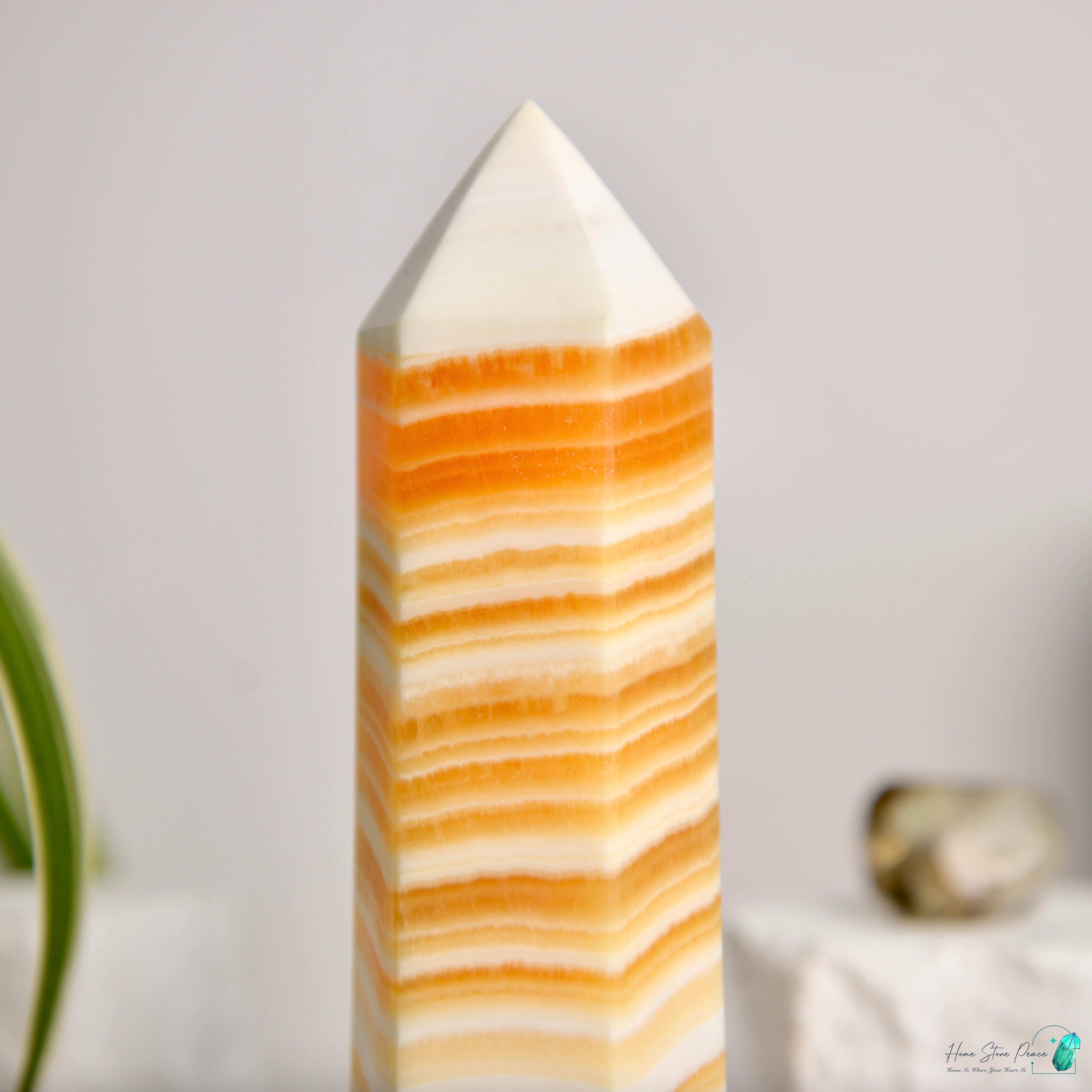 橙色方解石柱 Orange Calcite Tower