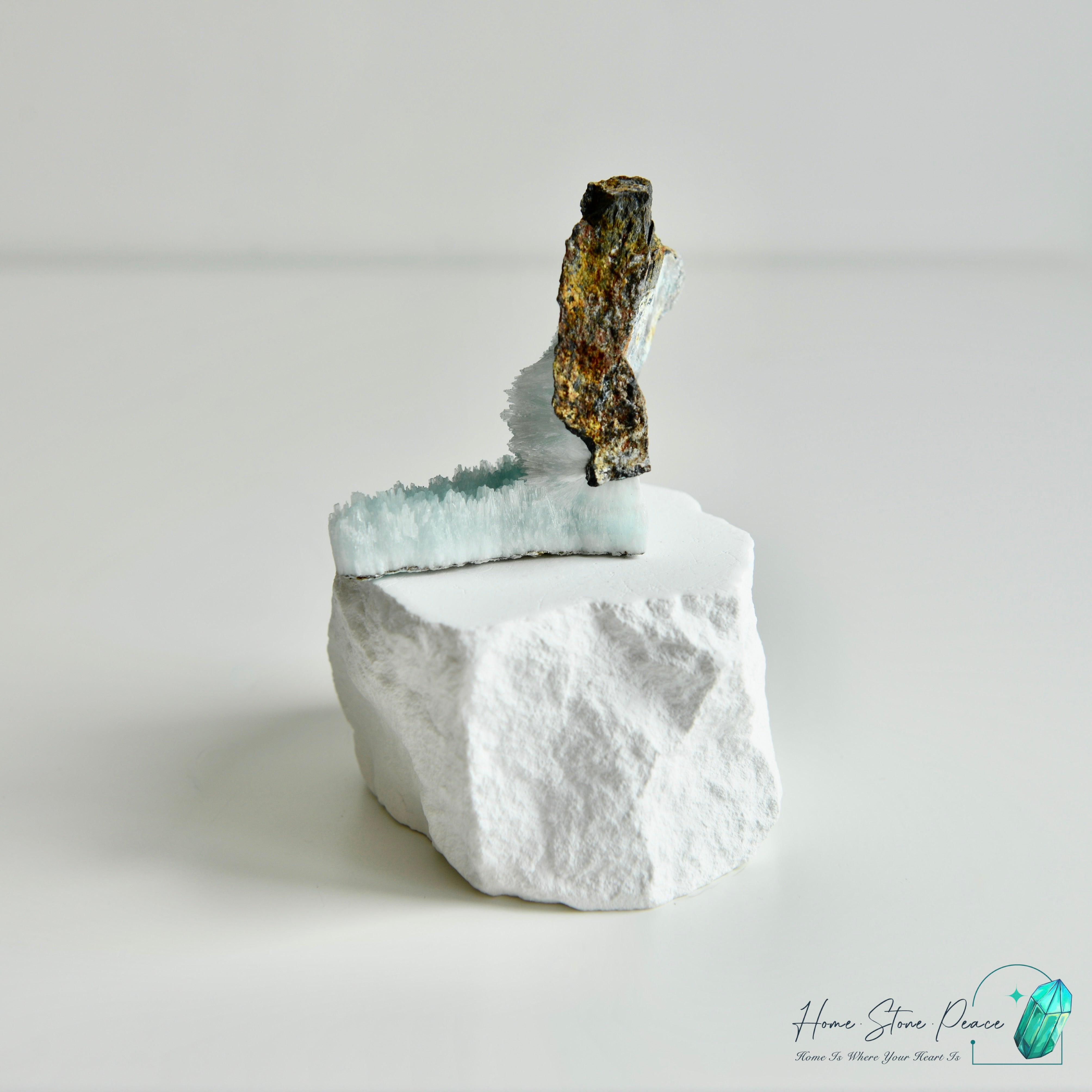 藍霰石 Blue Aragonite Cluster