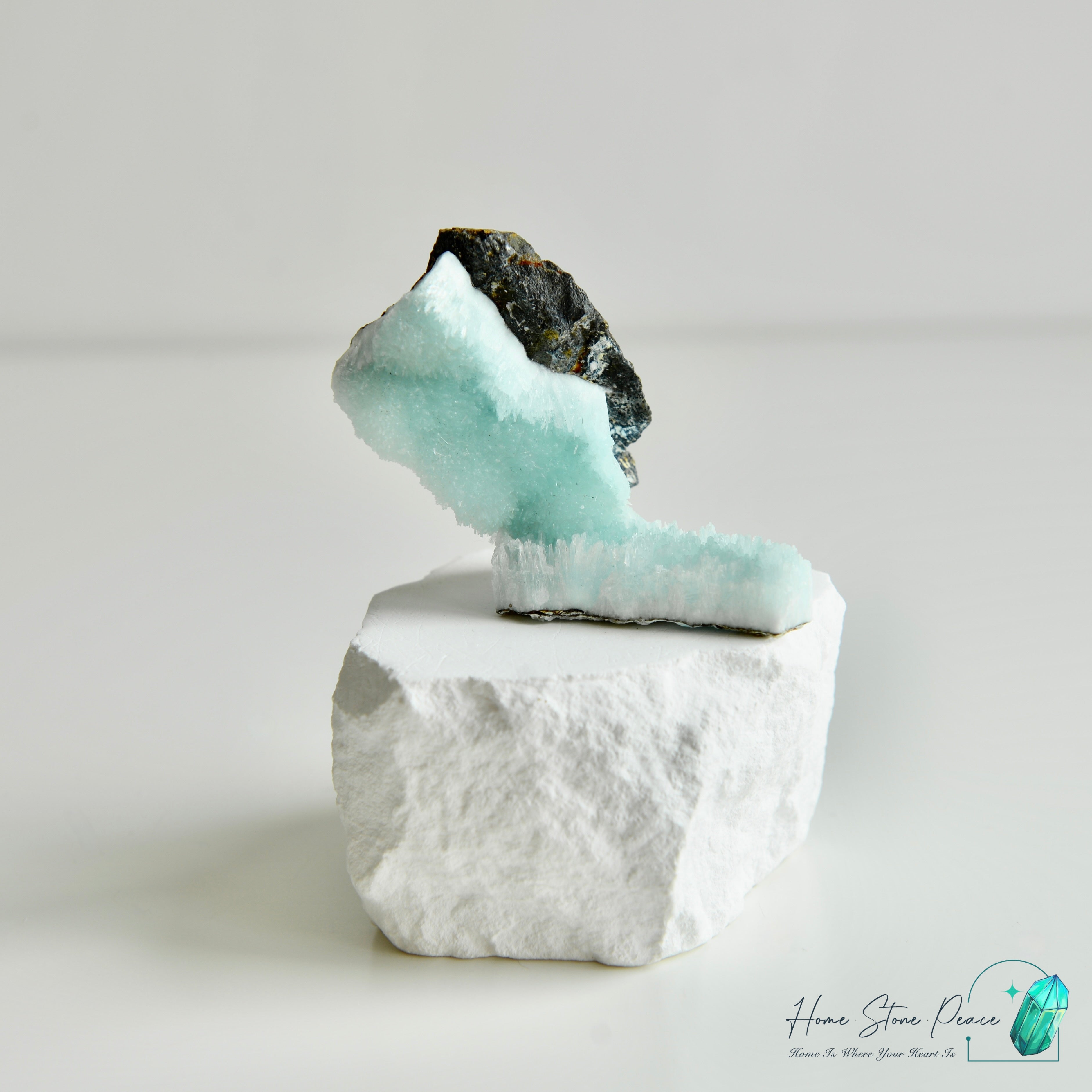 藍霰石 Blue Aragonite Cluster