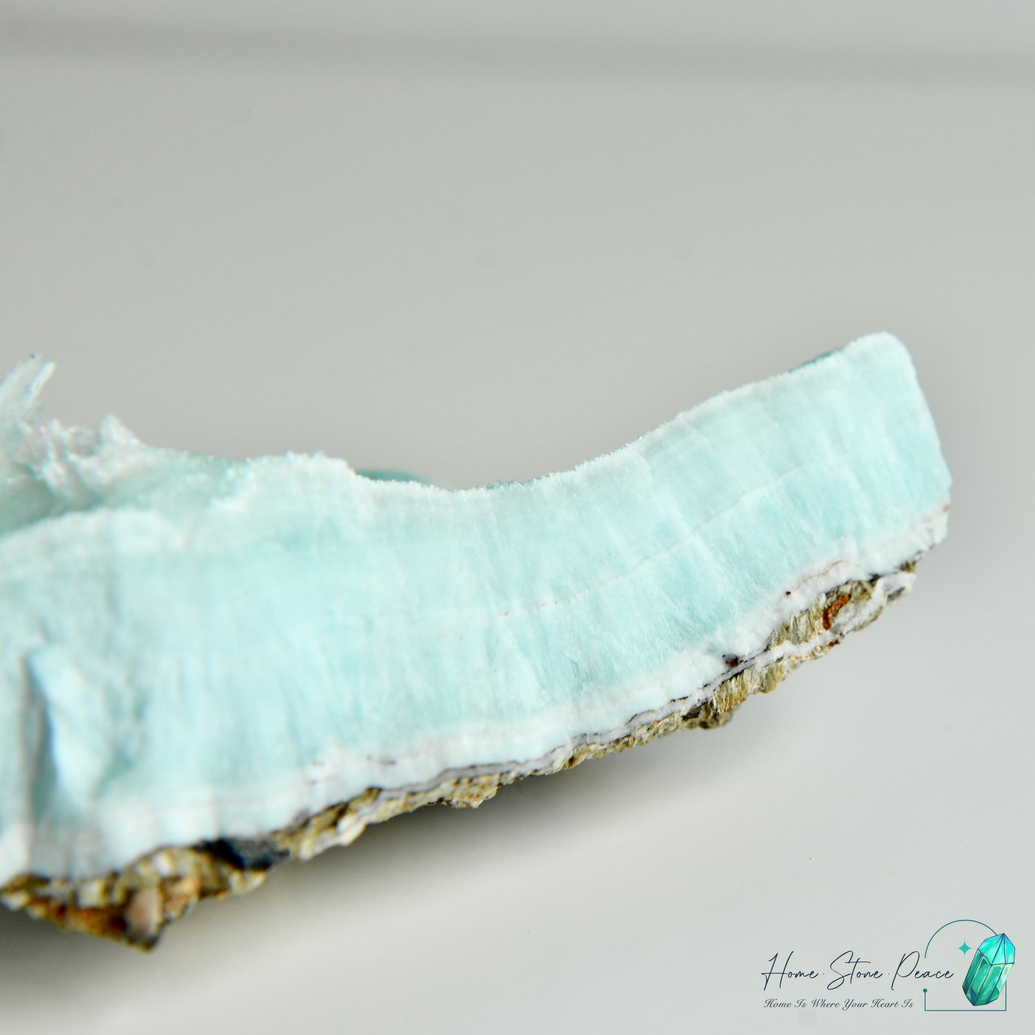 藍霰石 Blue Aragonite Cluster