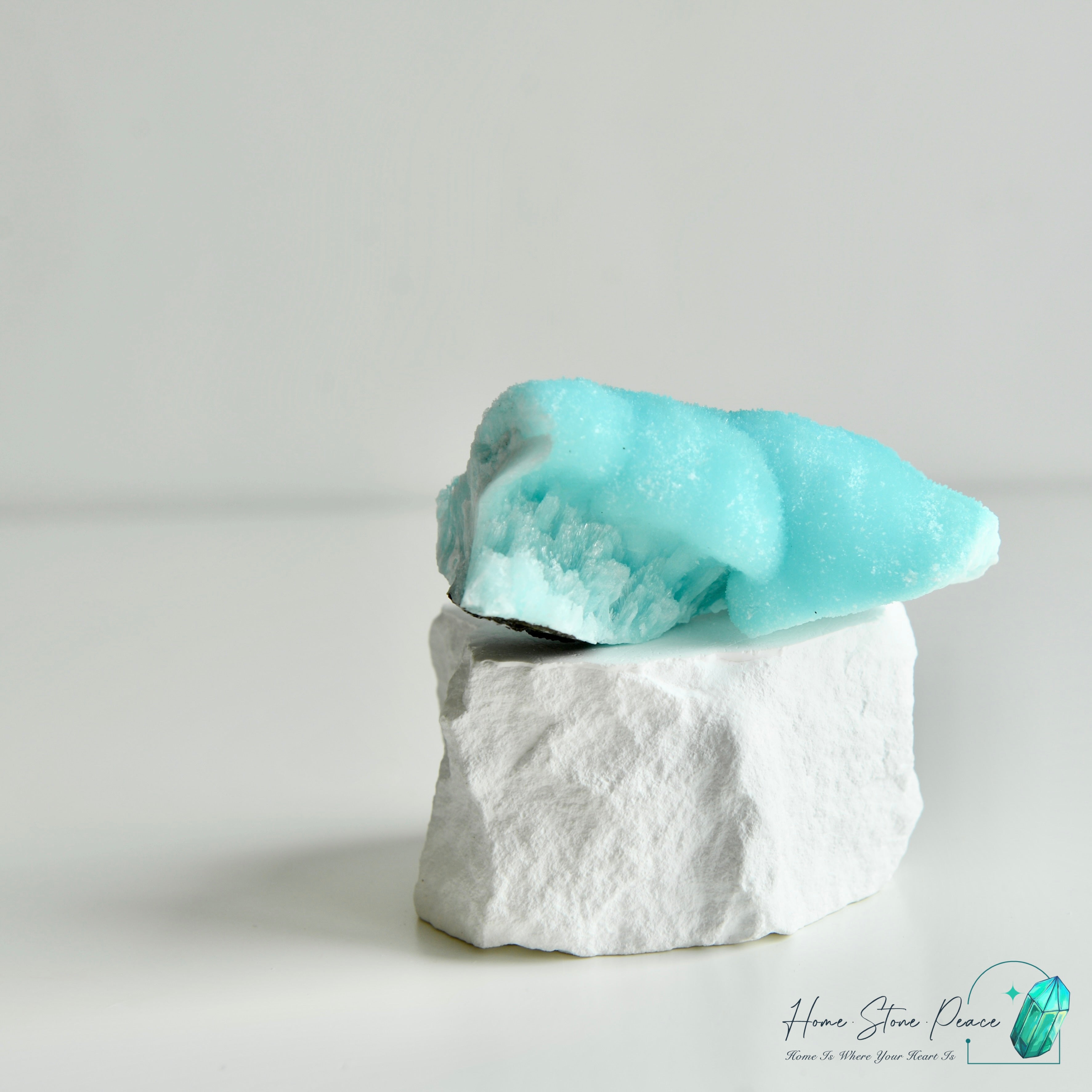 藍霰石 Blue Aragonite Cluster