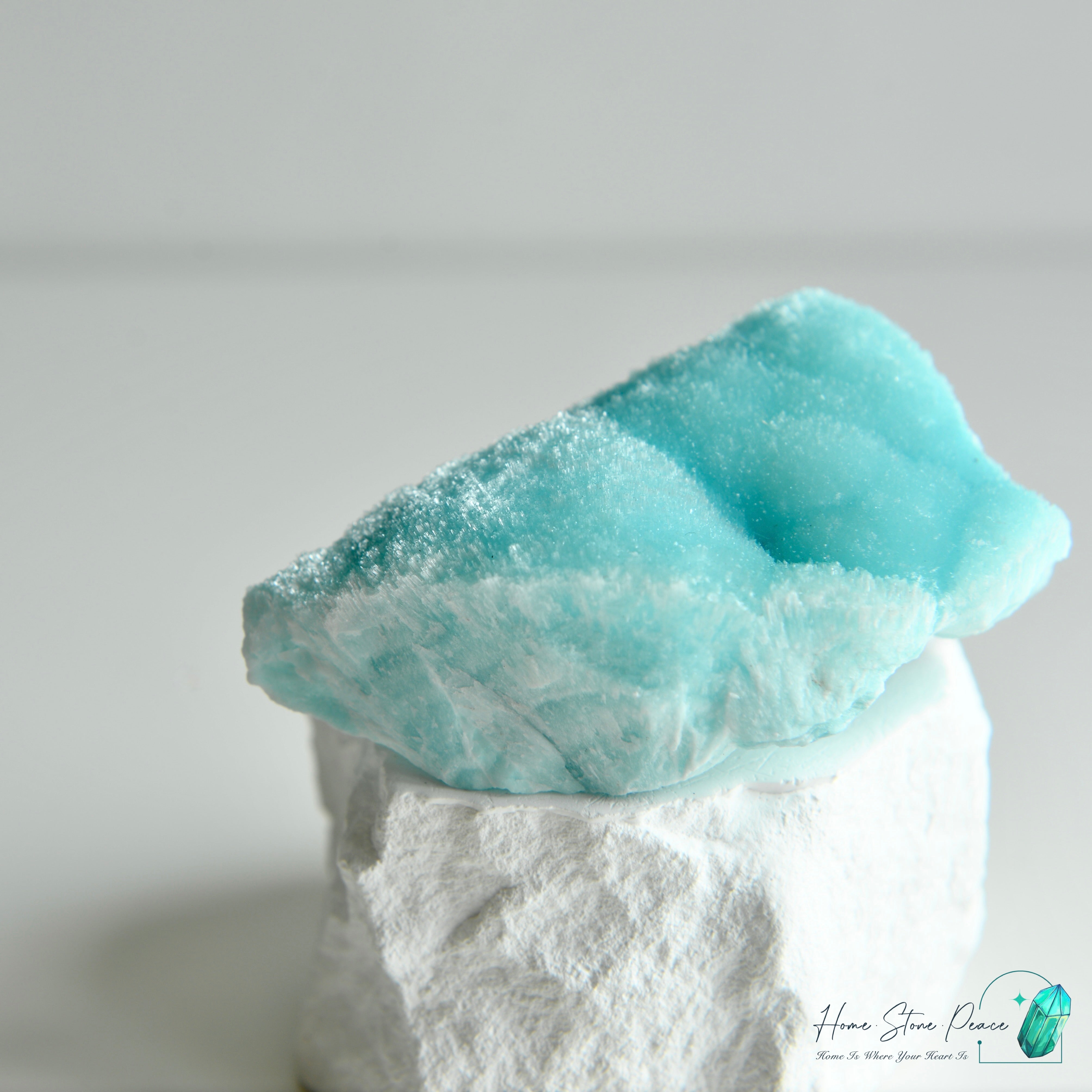 藍霰石 Blue Aragonite Cluster