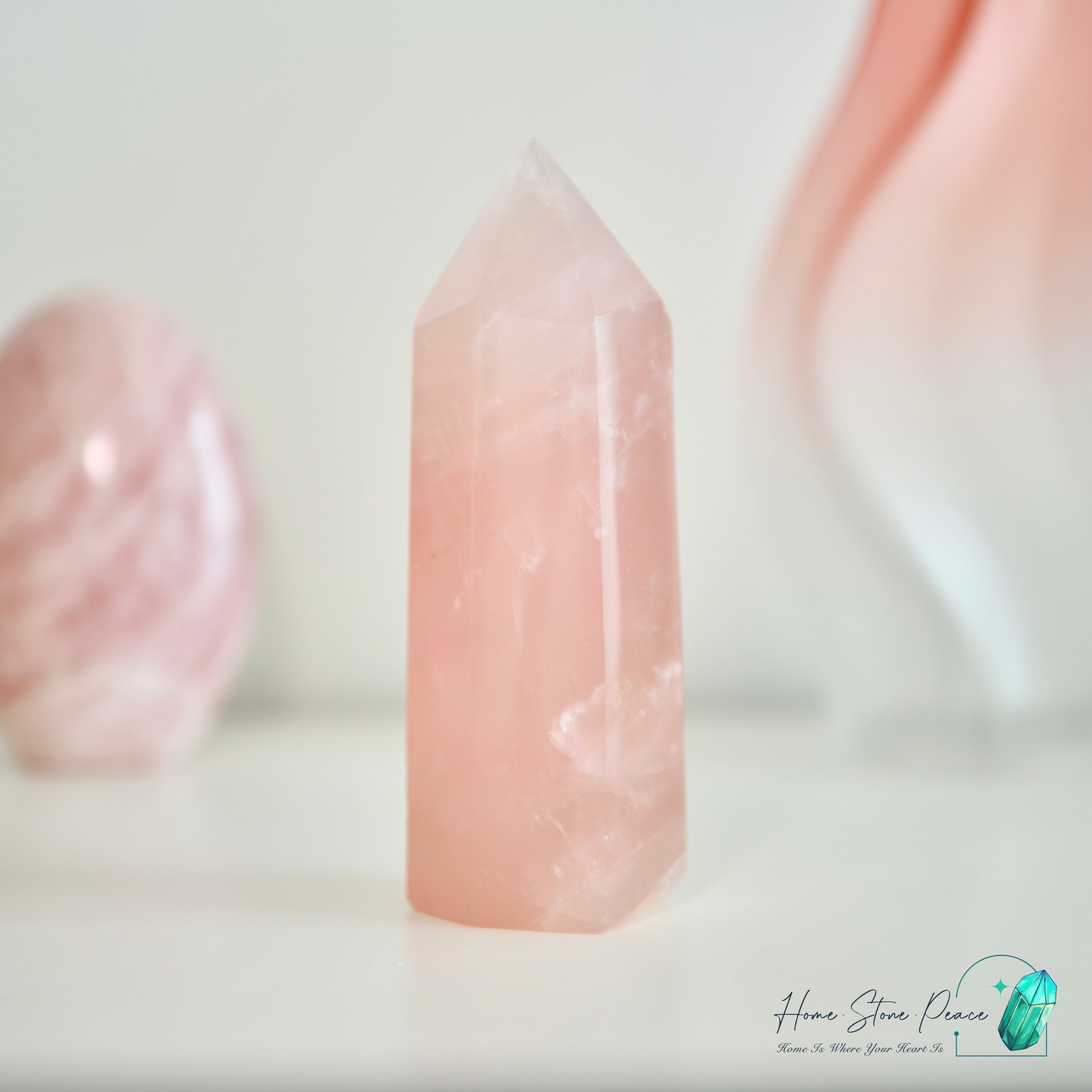 馬達加斯加粉紅水晶柱 Madagascar Rose Quartz Tower