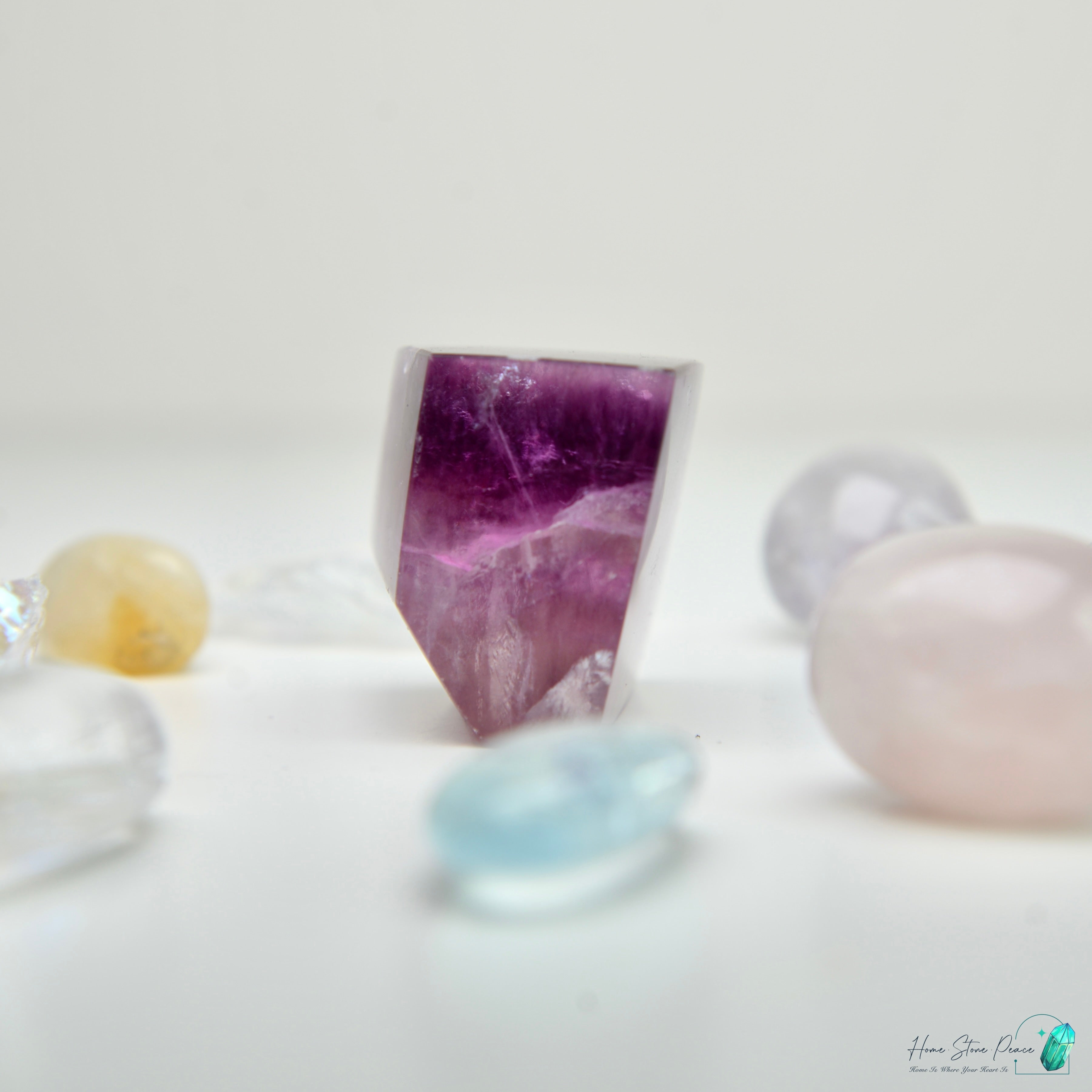 紫螢石隨形(含彩虹) Purple Fluorite Free Form with Rainbow