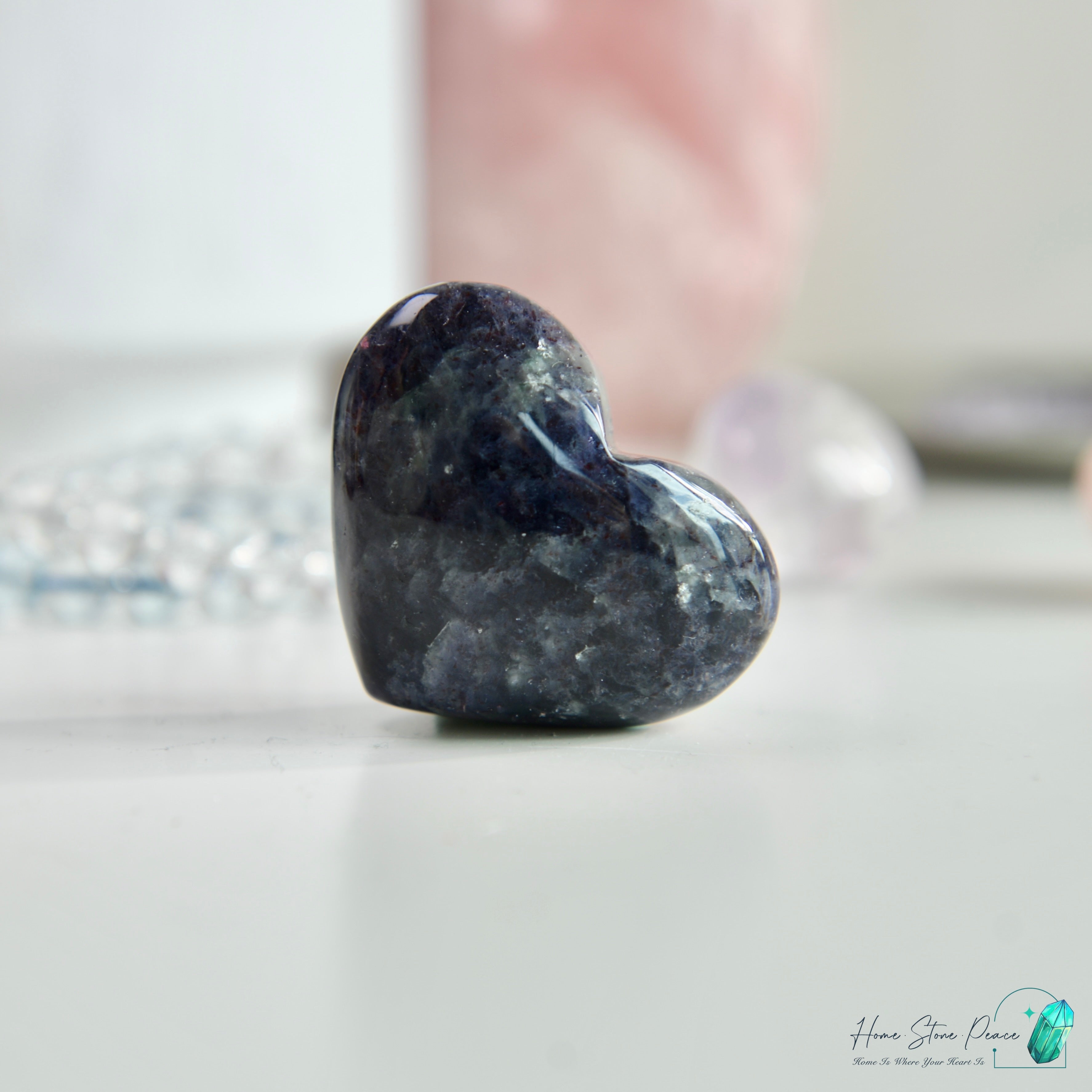 血滴堇青心心 Bloodshot Lolite Heart