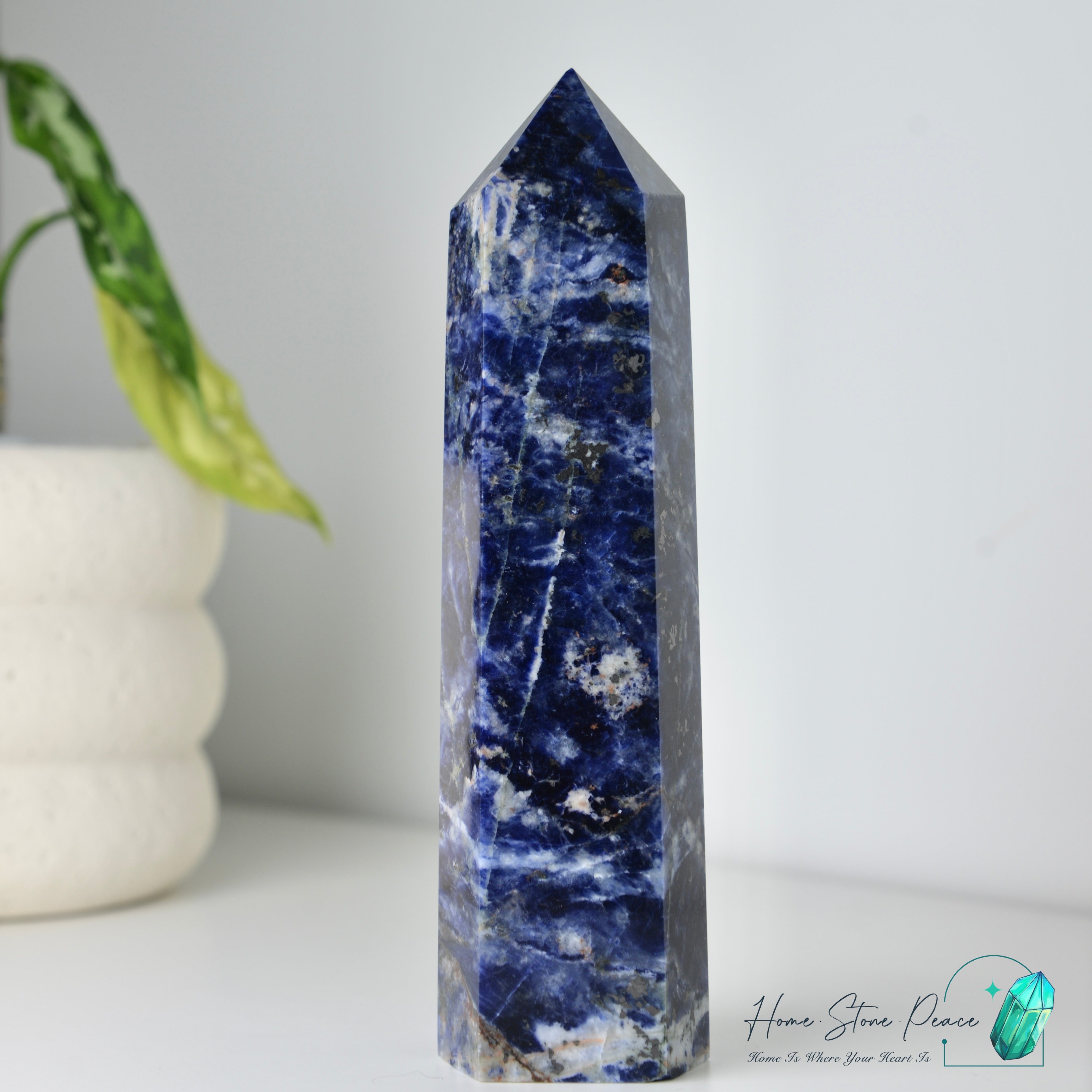 藍紋石柱(大)Large Sodalite Tower