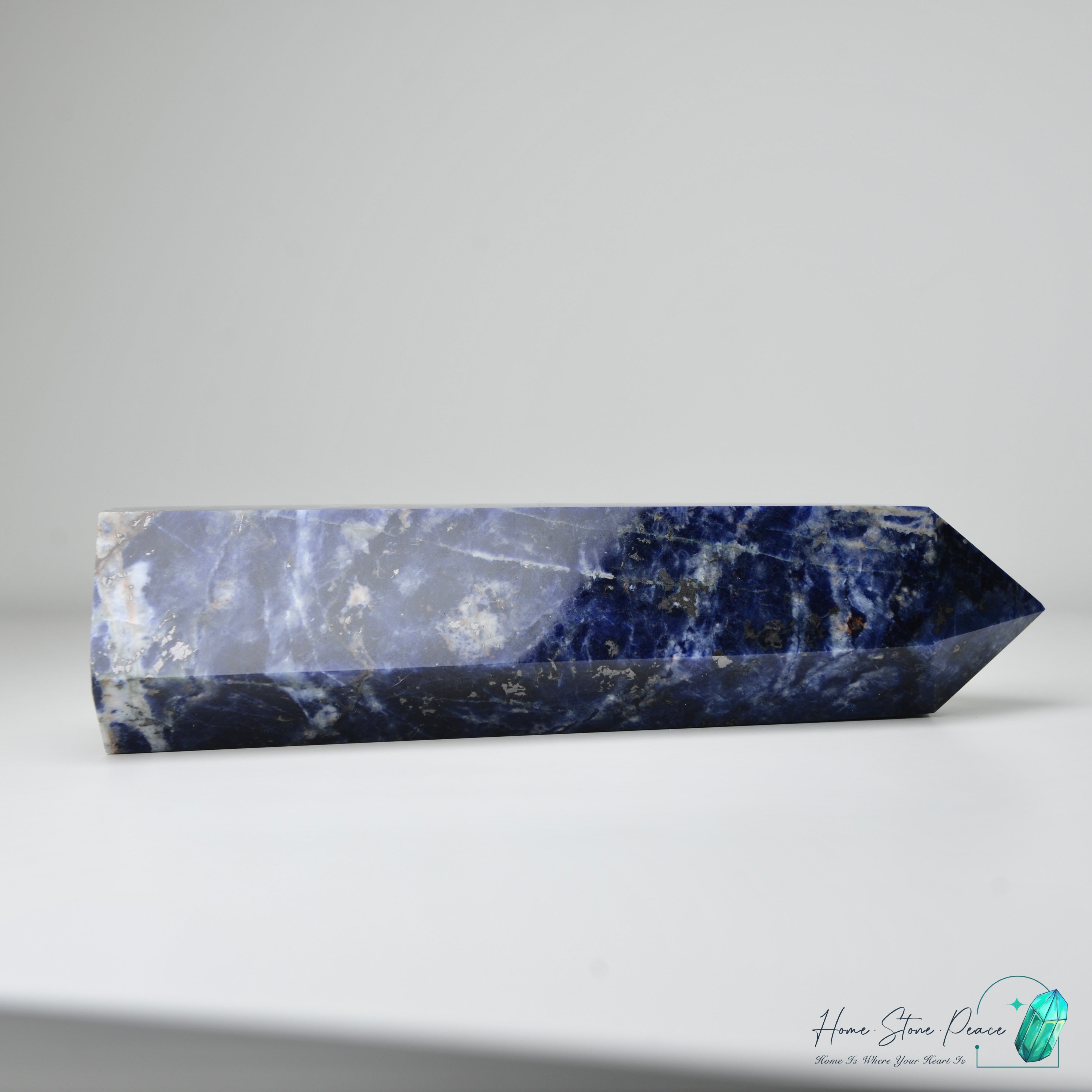 藍紋石柱(大)Large Sodalite Tower