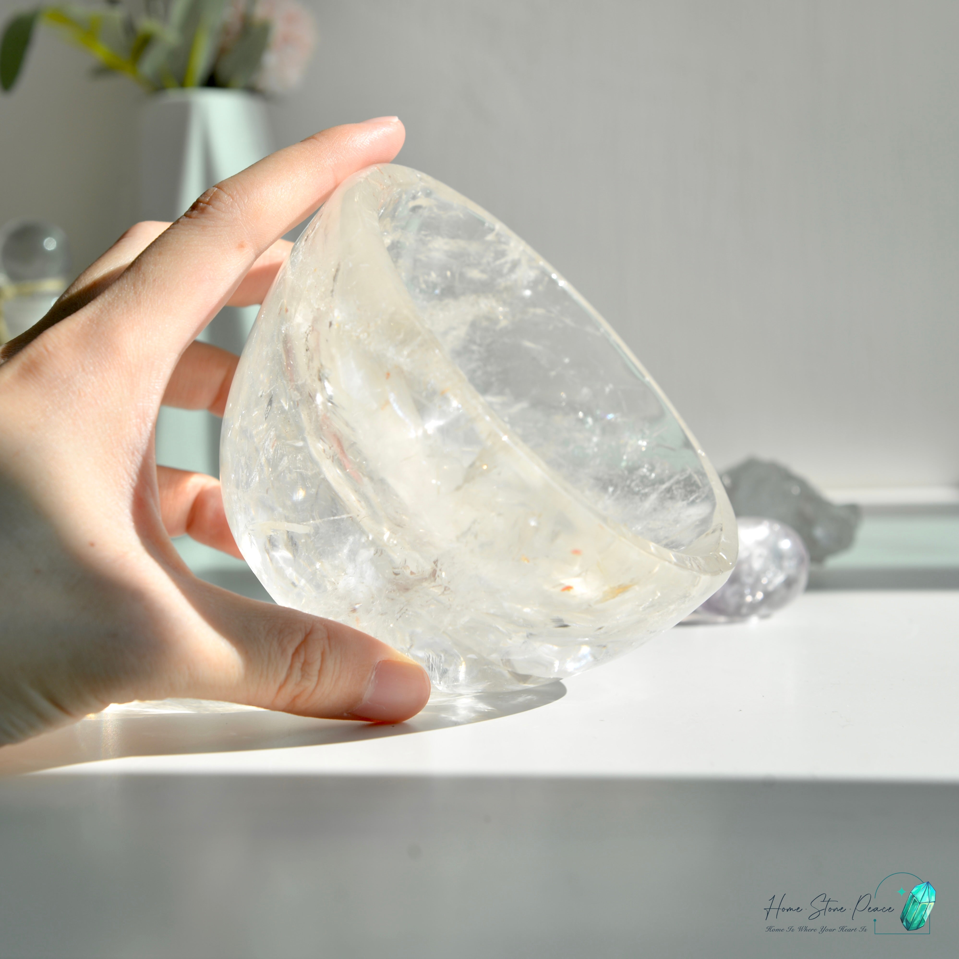彩虹白水晶碗(較大) Clear Quartz Bowl with Rainbows (Large)