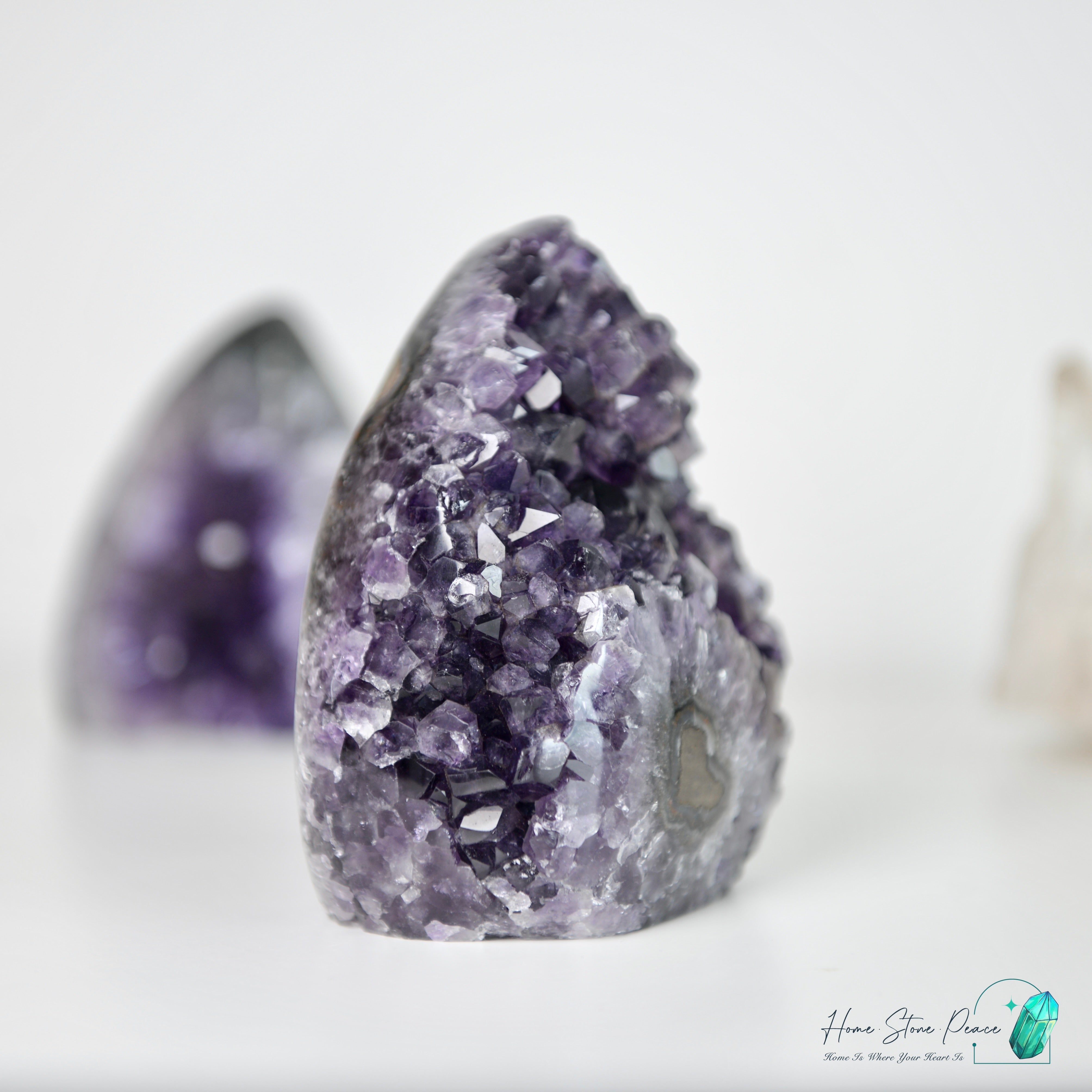 紫水晶火焰(含財眼)Amethyst Flame with Stalactite Eye